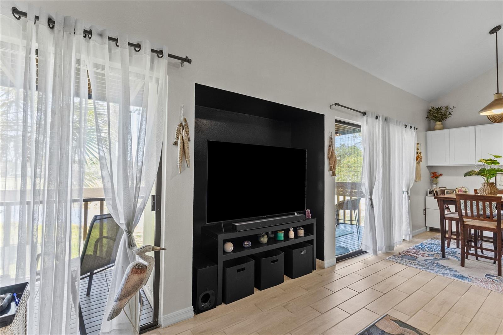 3033 WILLOW GREEN, #10, Sarasota, FL 34235