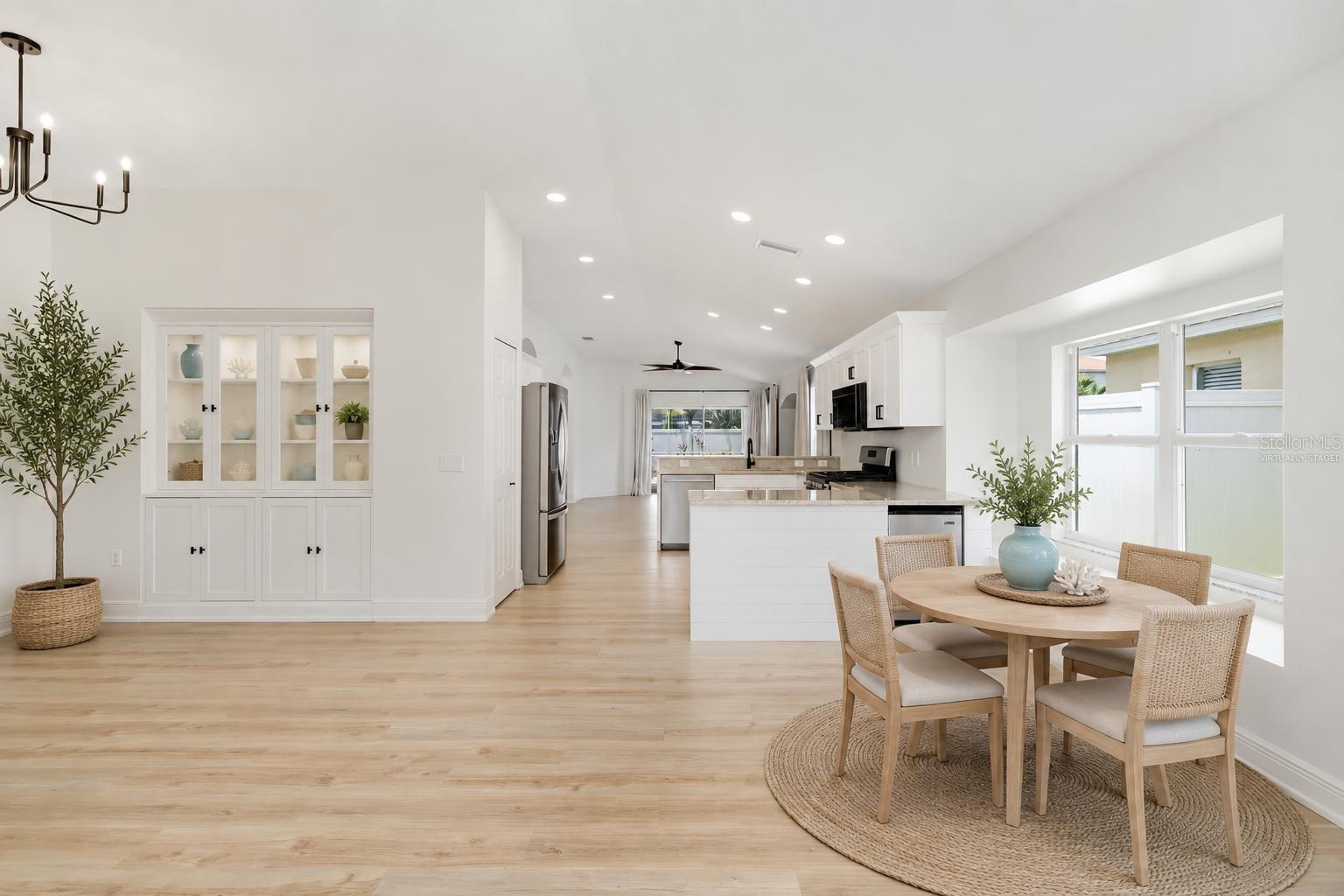 Dining Room (Virtually Staged)
