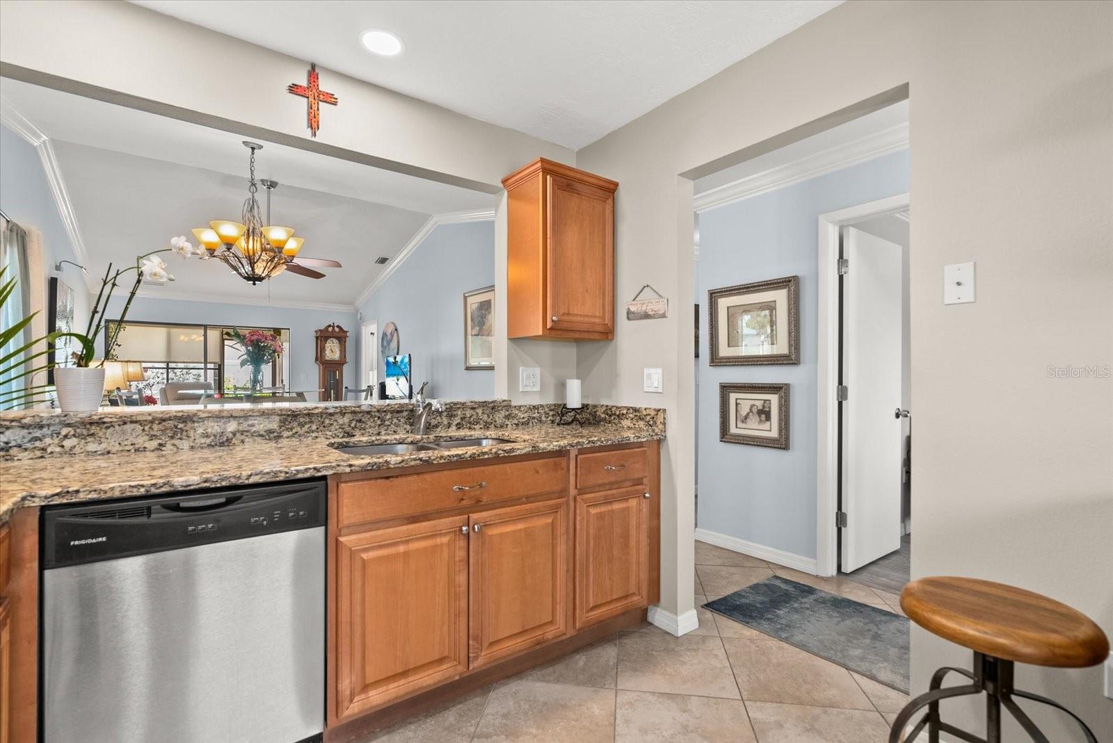 2723 60TH AVENUE DRIVE W, #2723, Bradenton, FL 34207