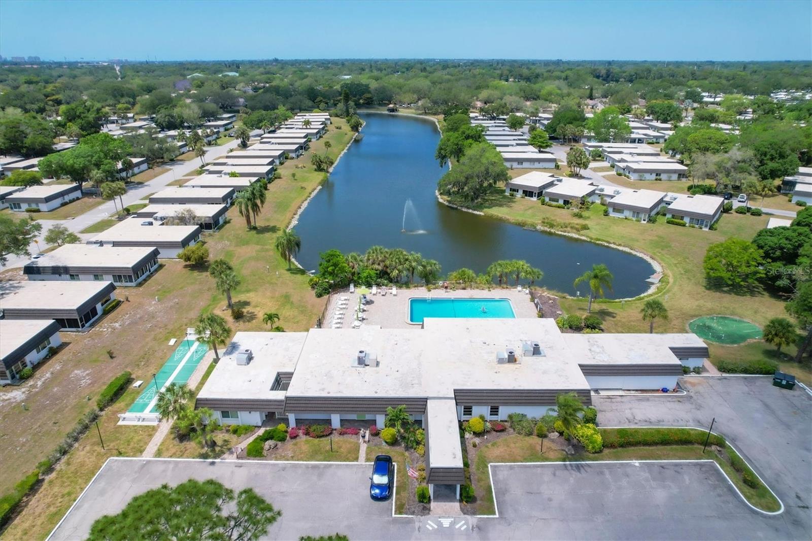 3960 LAKESIDE ROAD, #156, Sarasota, FL 34232