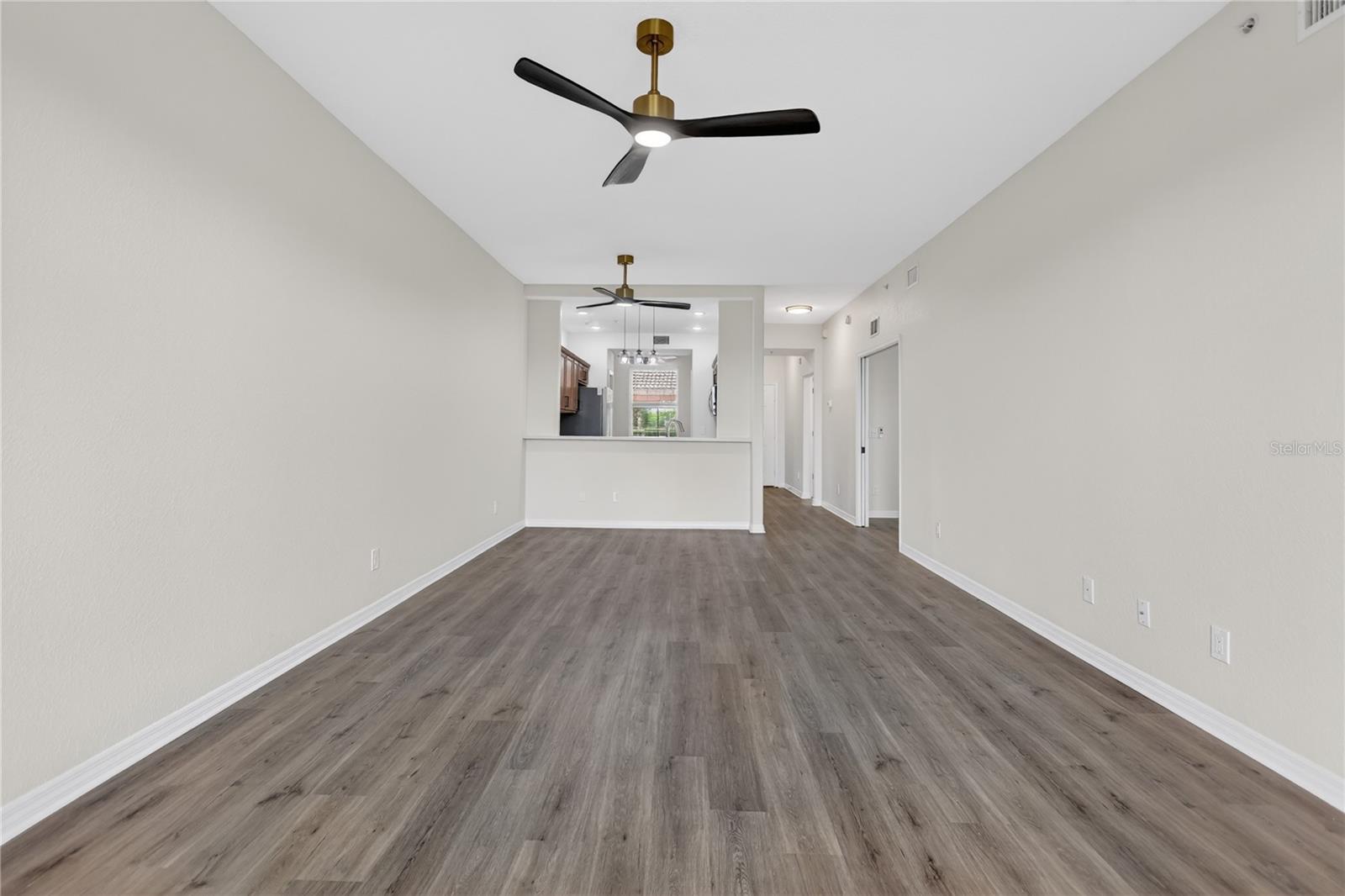 915 FAIRWAYCOVE LANE, #101, Bradenton, FL 34212