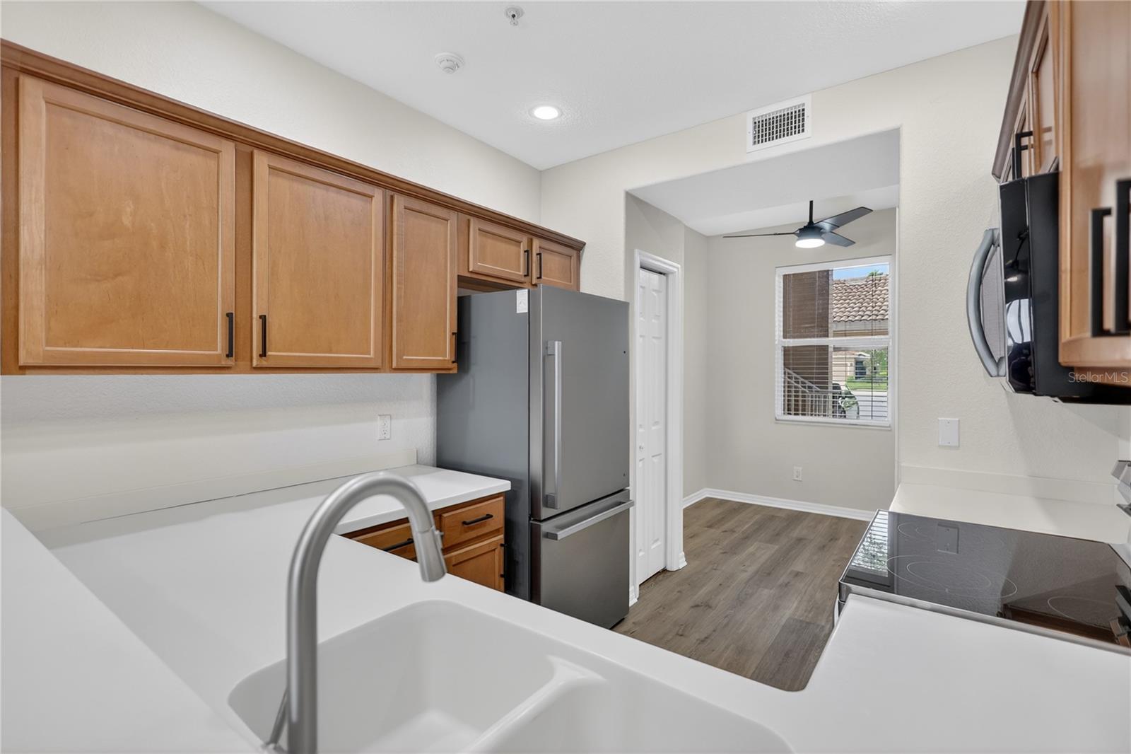 915 FAIRWAYCOVE LANE, #101, Bradenton, FL 34212