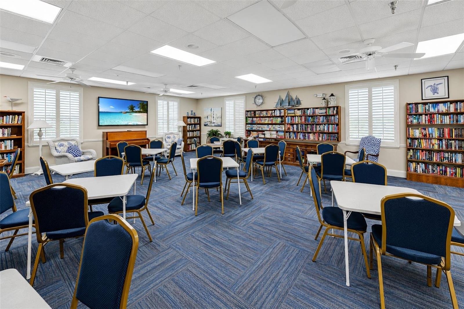 Mt Vernon clubhouse game room