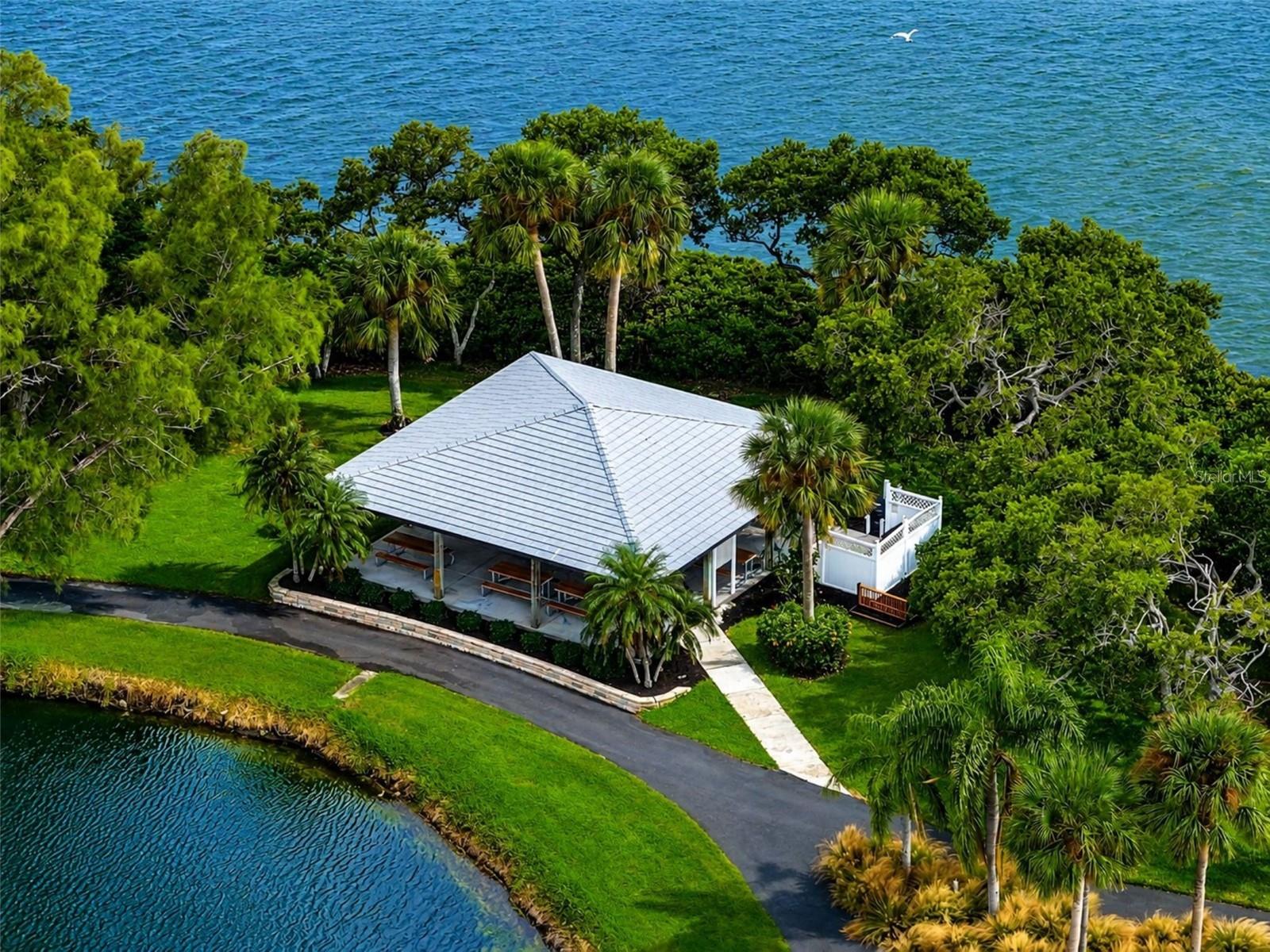 Mt Vernon bayside picnic pavilion from air