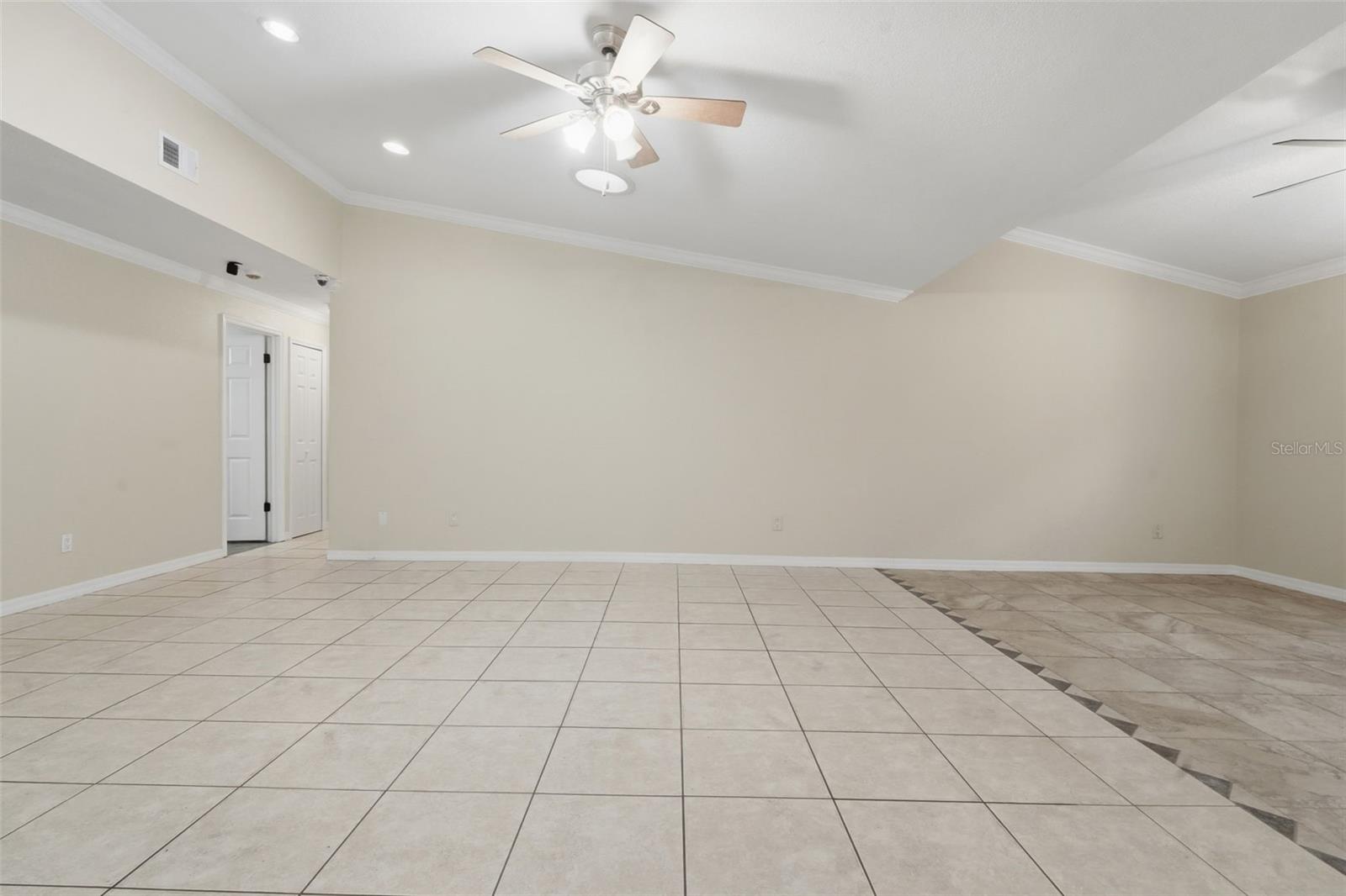8423 BERMUDA DUNES DRIVE, Orlando, FL 32819