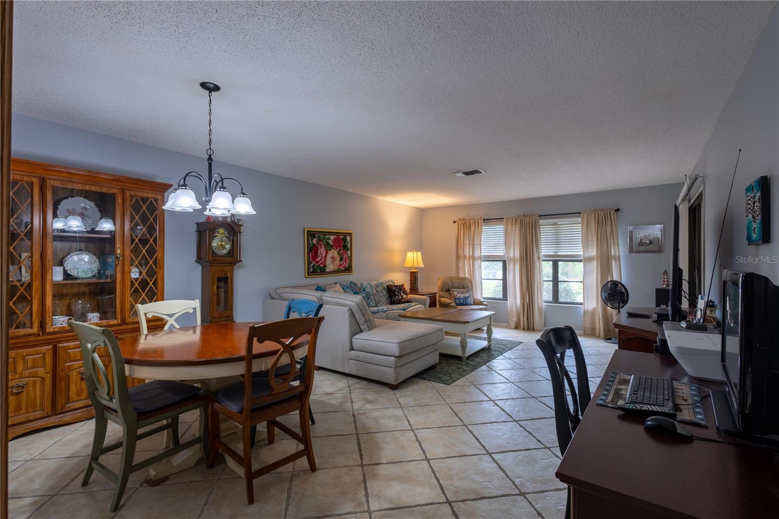7913 PINEGLEN COURT, #34, Sarasota, FL 34238 7913 PINEGLEN COURT, #34, Sarasota, FL 34238