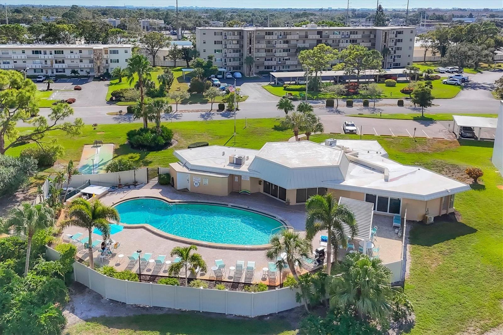4040 IRONWOOD CIRCLE, #304F, Bradenton, FL 34209