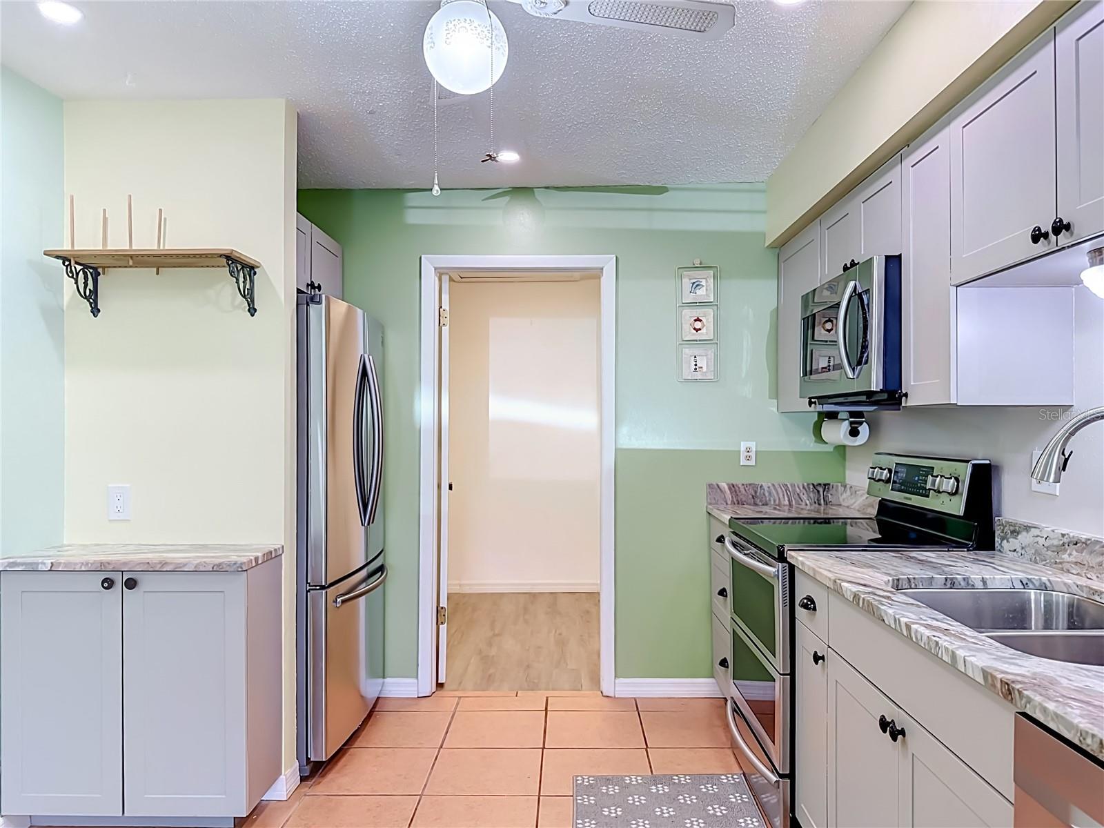 4190 66TH STREET CIRCLE W, #O, Bradenton, FL 34209