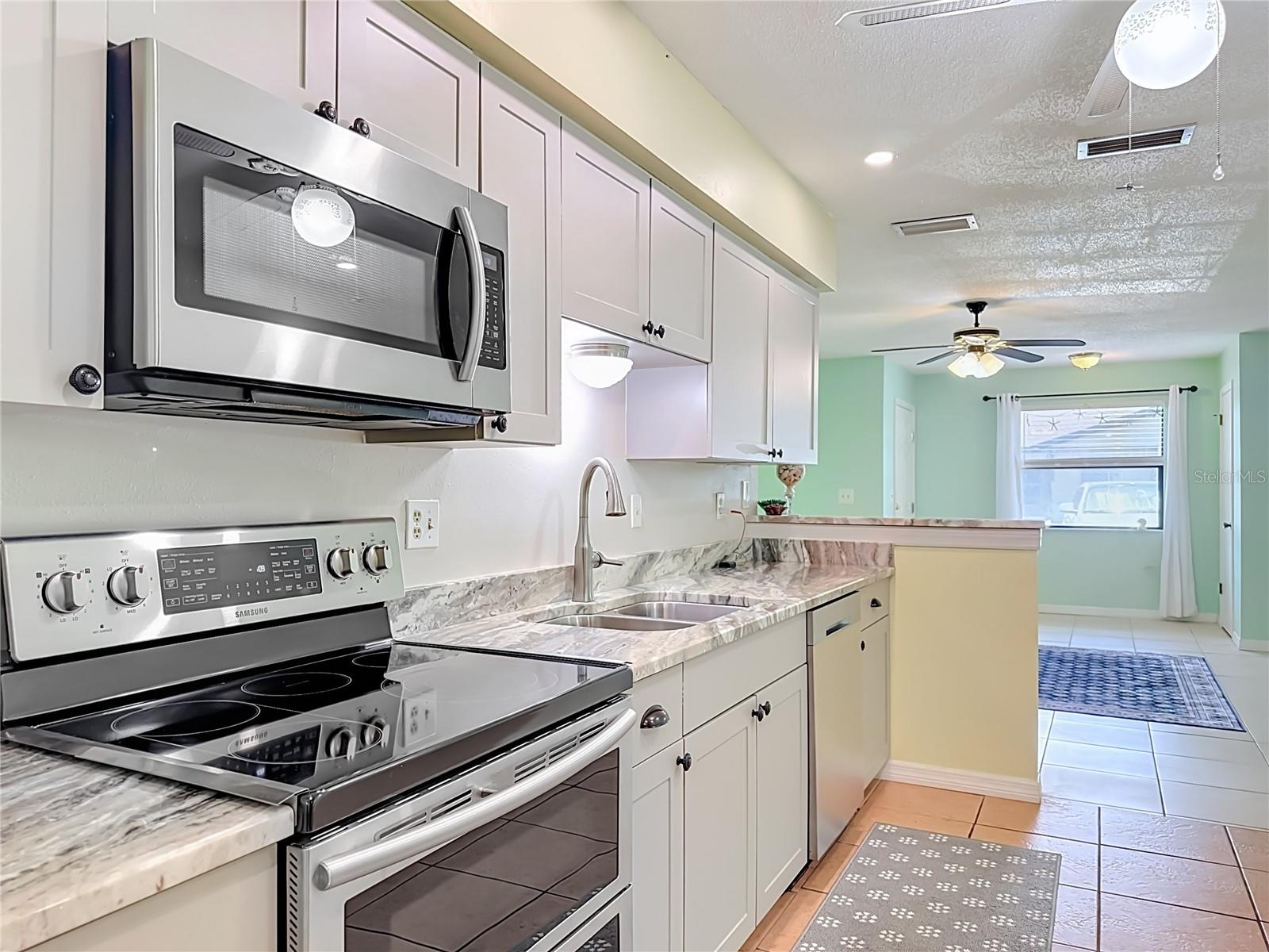 4190 66TH STREET CIRCLE W, #O, Bradenton, FL 34209