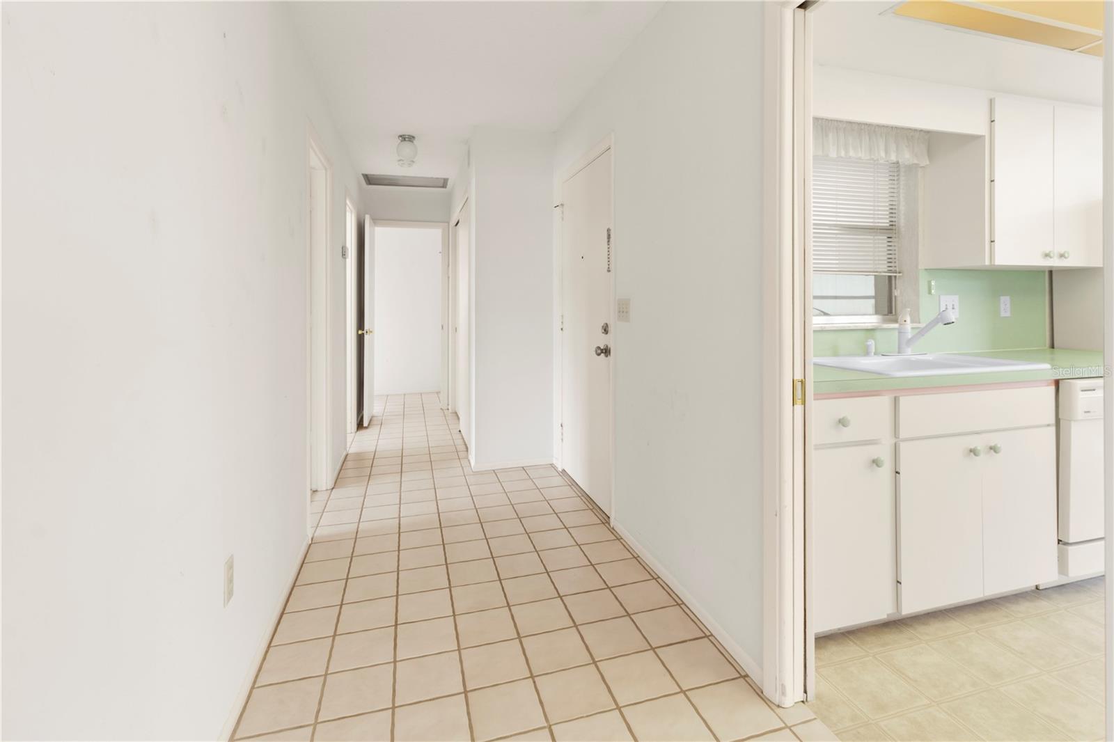 7011 10TH AVENUE W, Bradenton, FL 34209