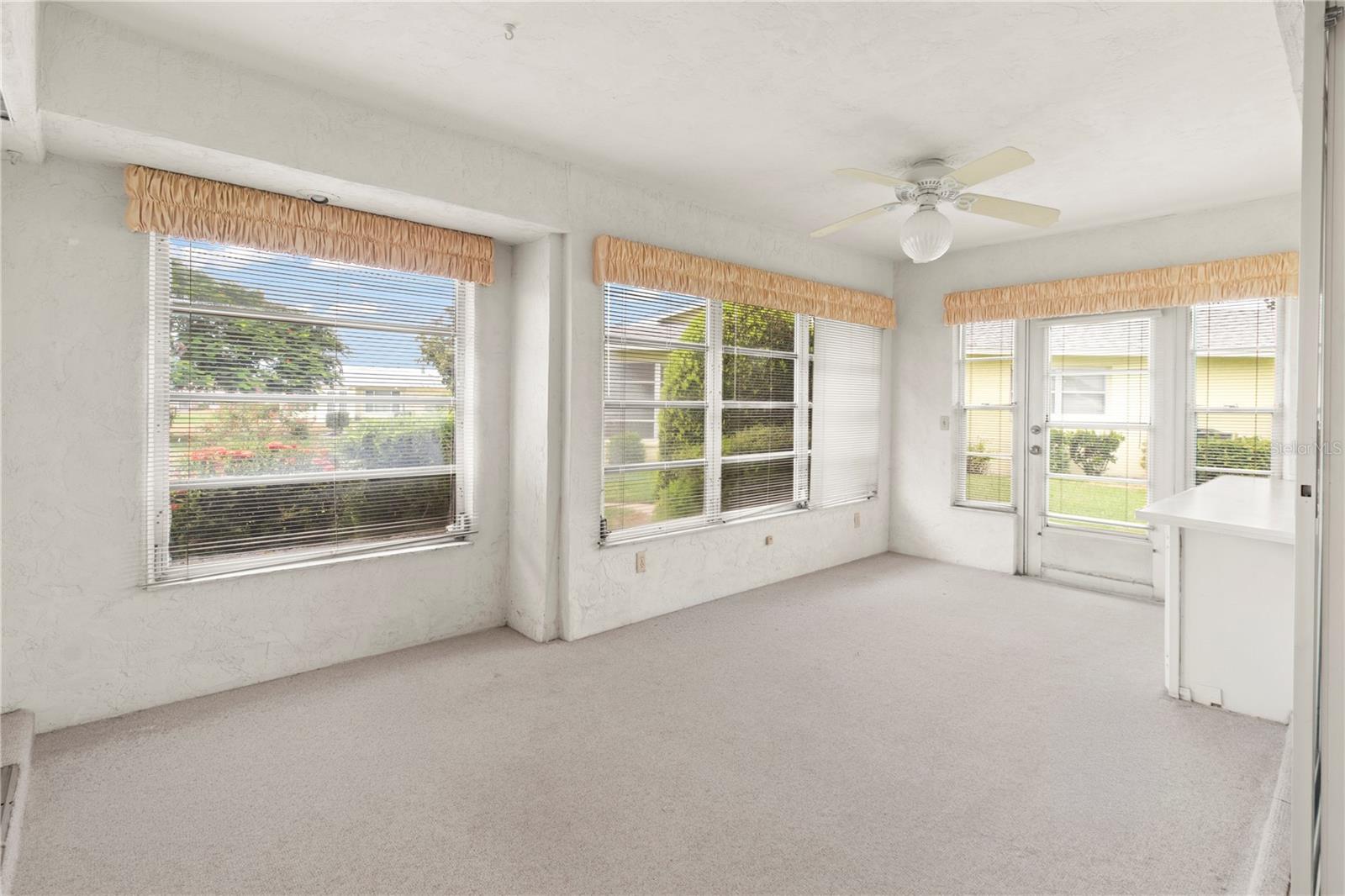 7011 10TH AVENUE W, Bradenton, FL 34209