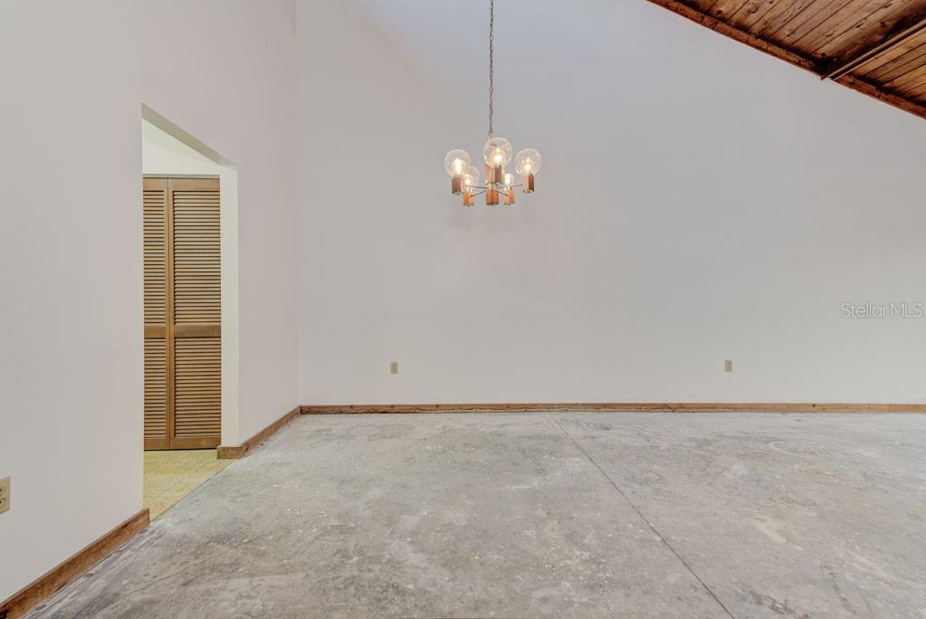 7620 4TH AVENUE W, #7620, Bradenton, FL 34209