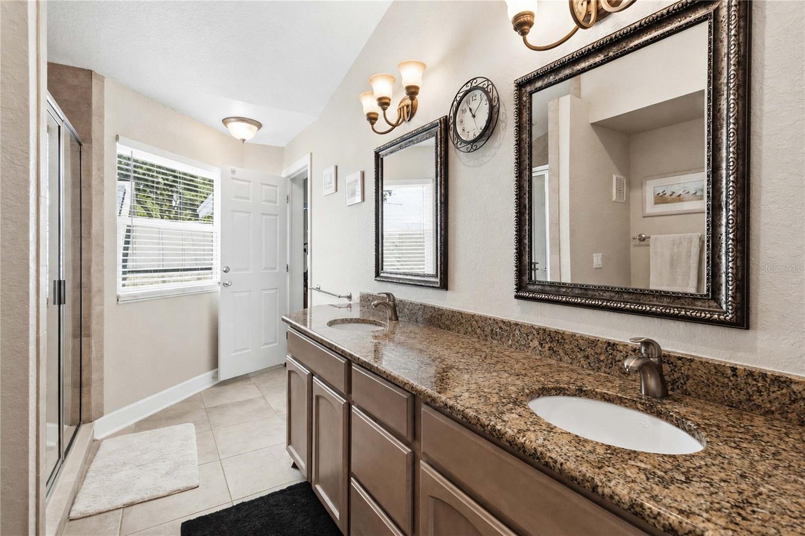5333 GREENSIDE COURT, Orlando, FL 32819