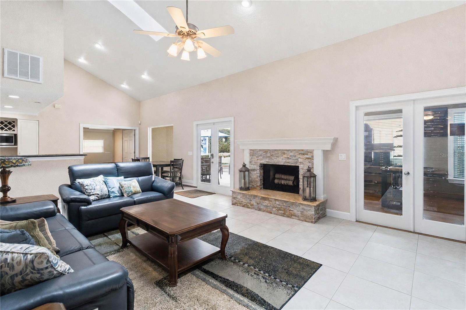 5333 GREENSIDE COURT, Orlando, FL 32819