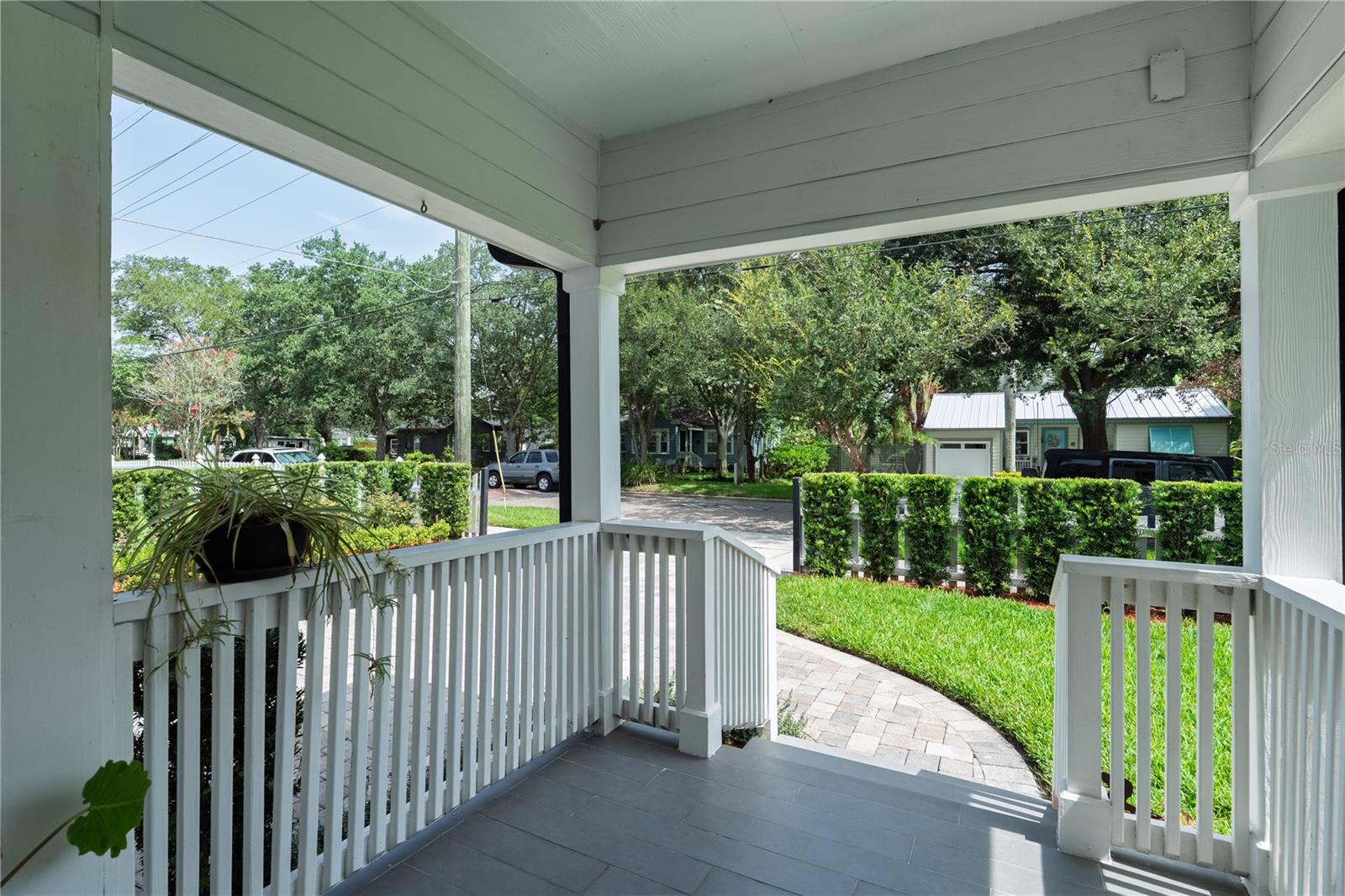front porch stoop