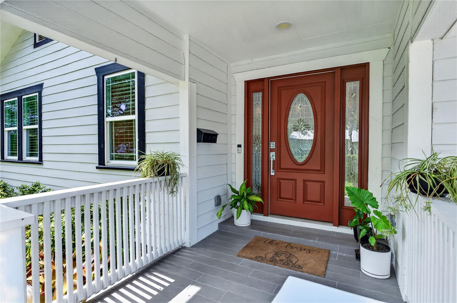 welcoming front entry welcoming front entry