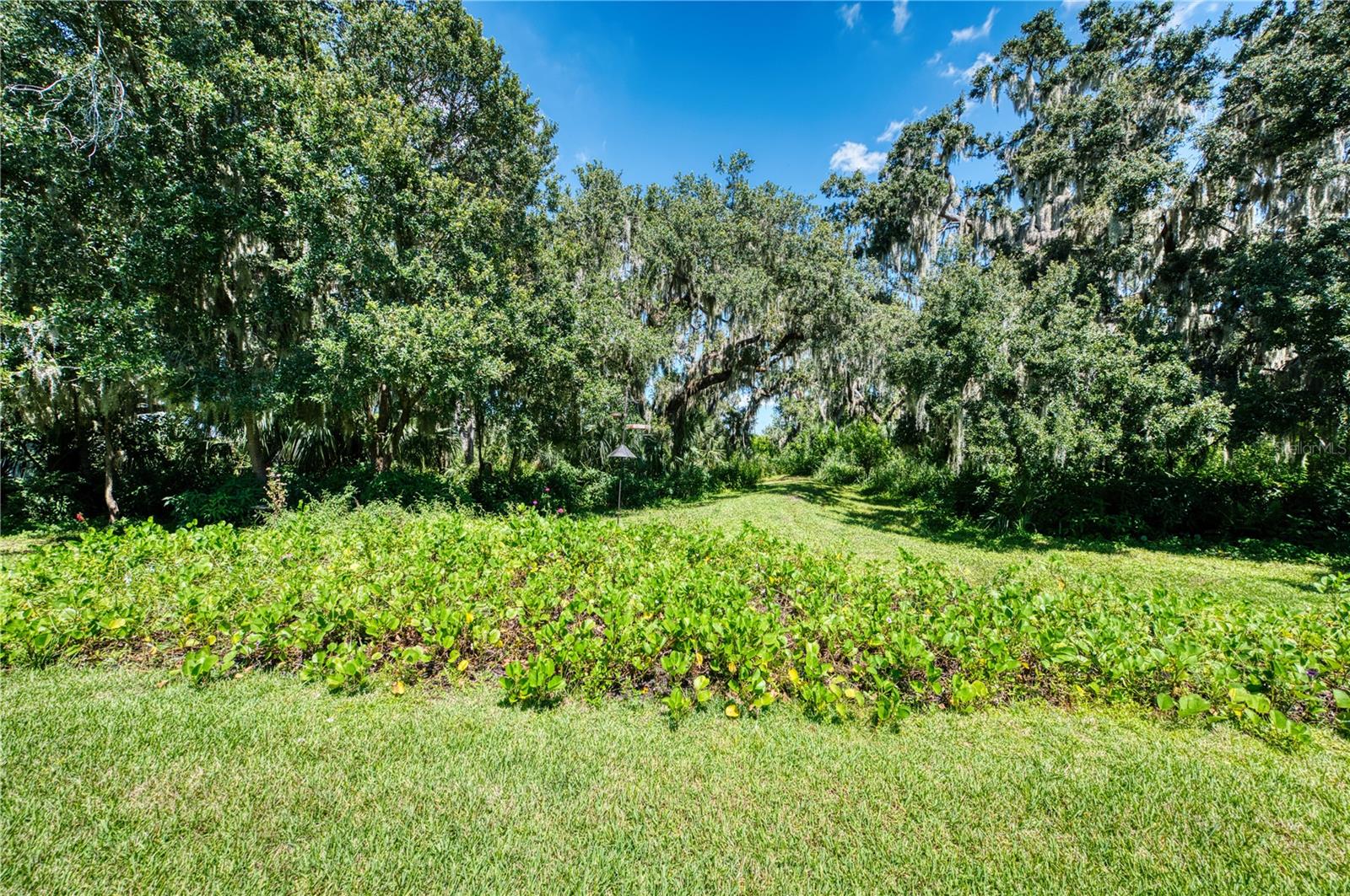 9406 43RD COURT E, Parrish, FL 34219 9406 43RD COURT E, Parrish, FL 34219