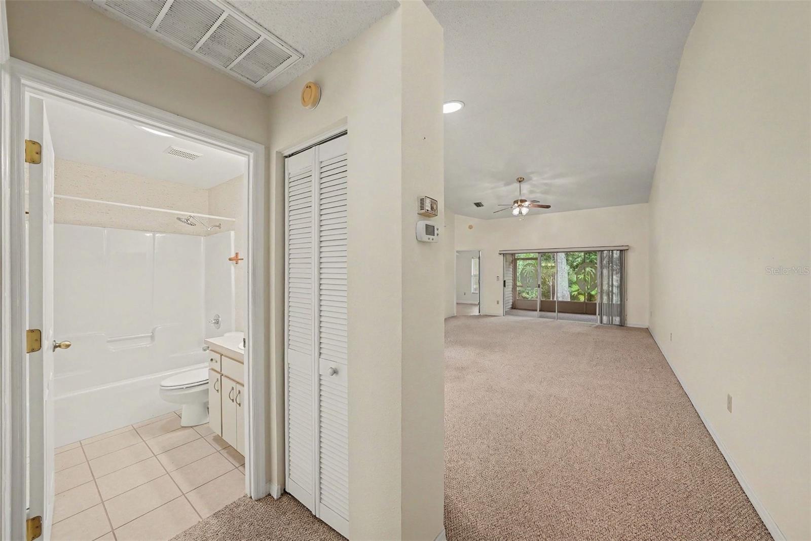 2437 NANTUCKET HARBOR LOOP, #2437, Sun City Center, FL 33573