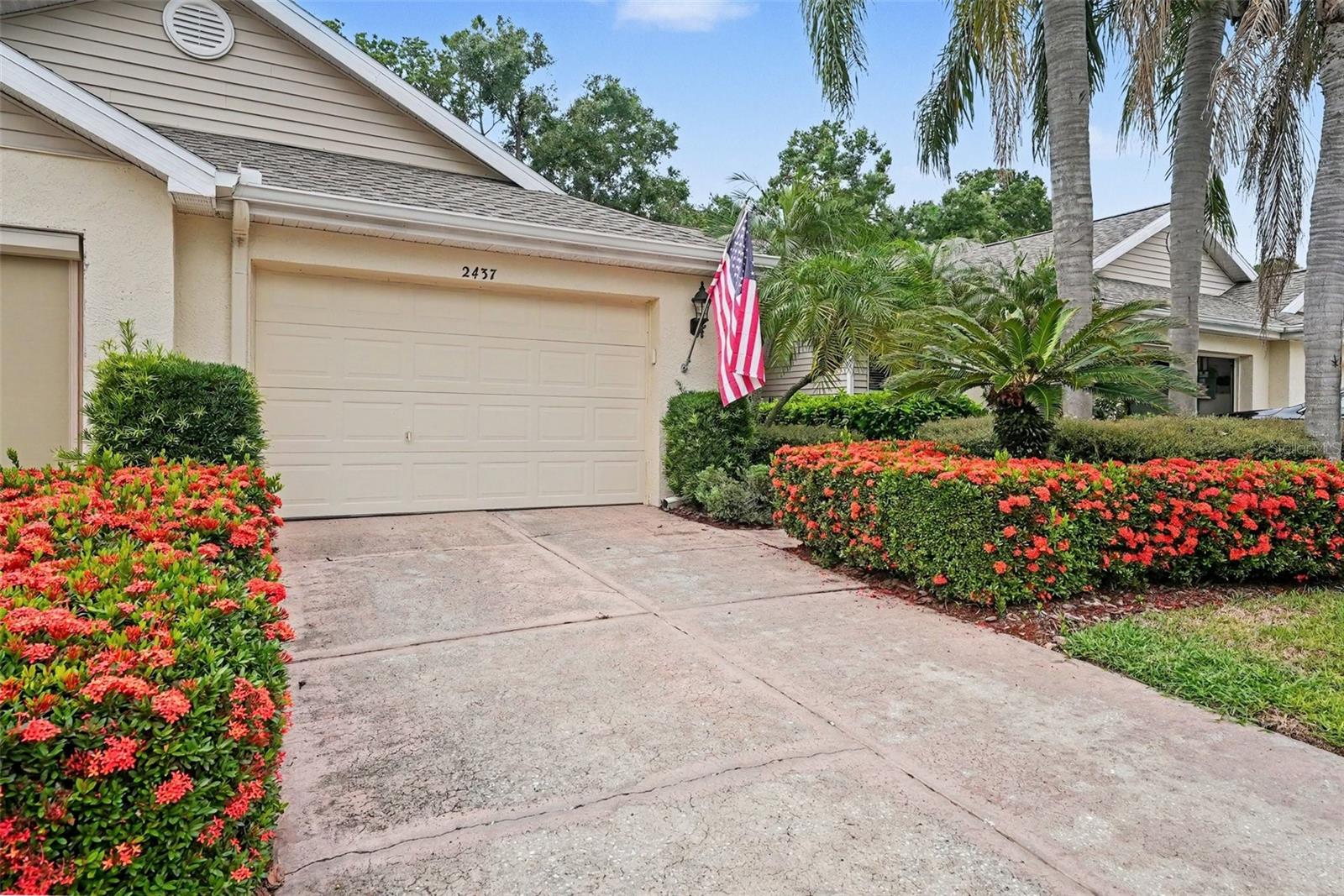 2437 NANTUCKET HARBOR LOOP, #2437, Sun City Center, FL 33573