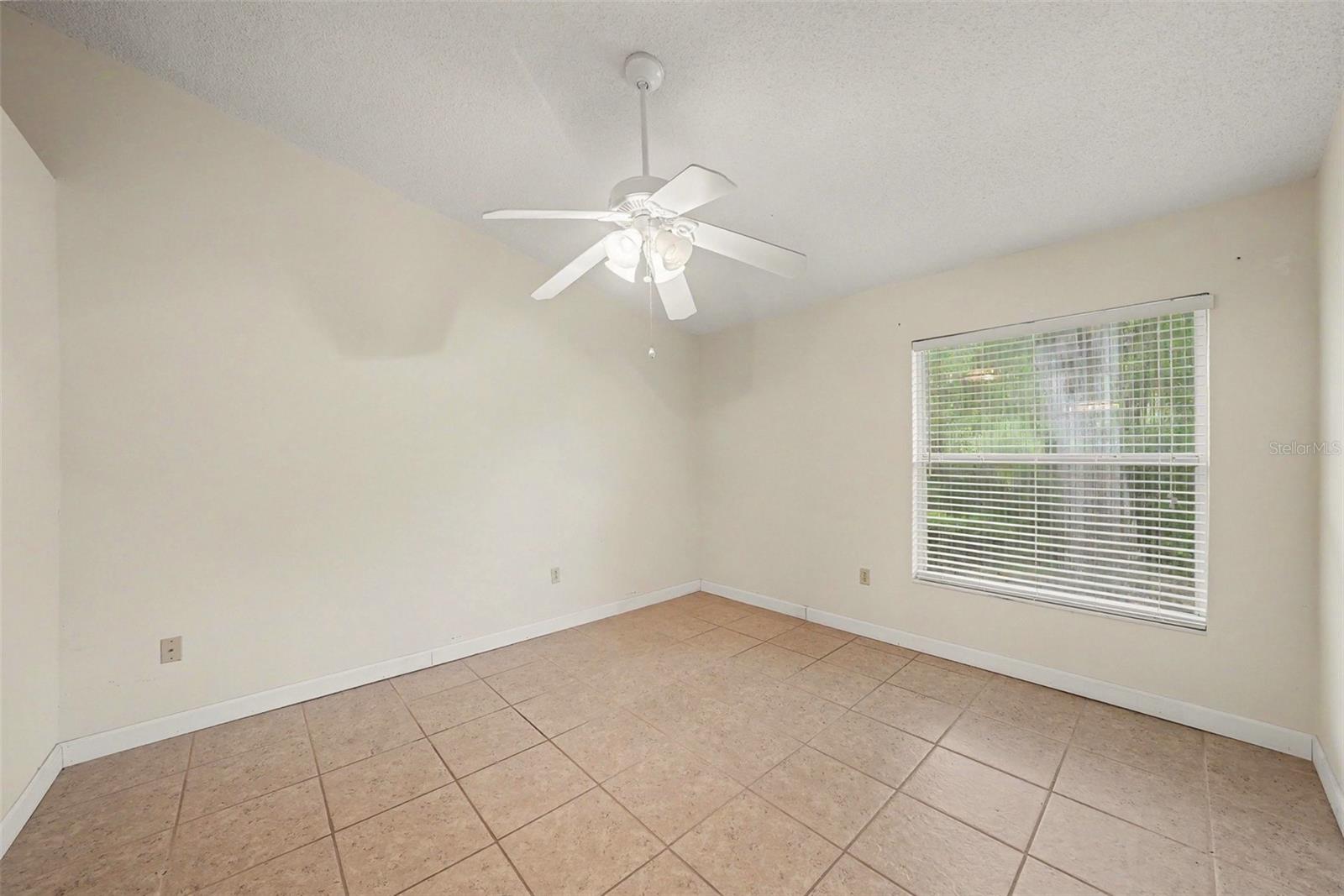 2437 NANTUCKET HARBOR LOOP, #2437, Sun City Center, FL 33573