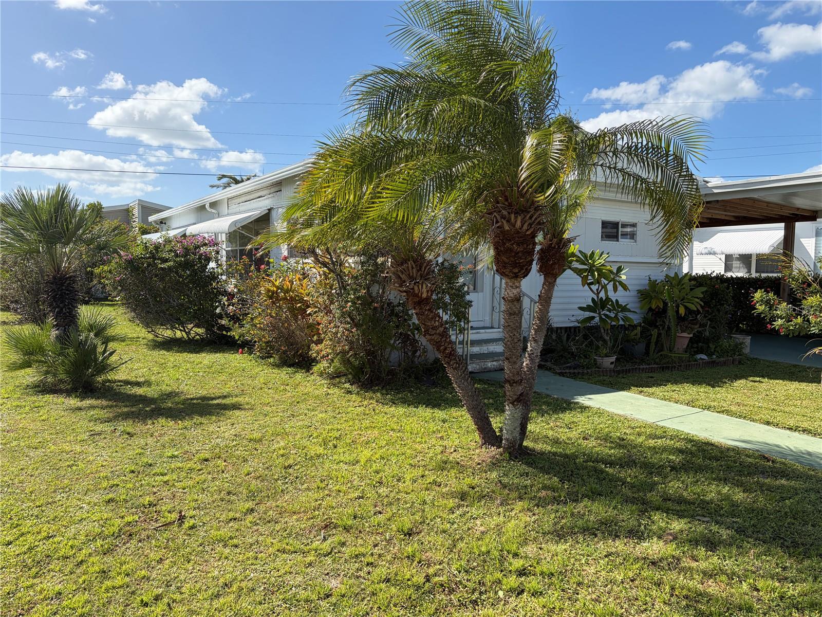 4949 OAKLAND HILLS AVENUE, Sarasota, FL 34234