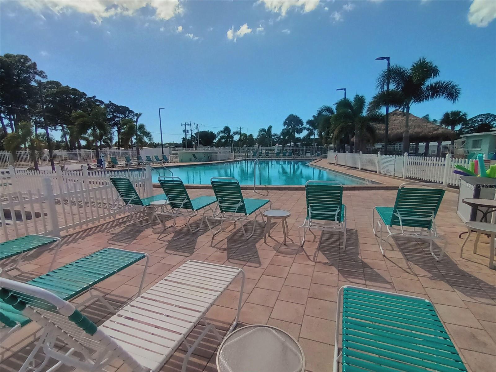 4949 OAKLAND HILLS AVENUE, Sarasota, FL 34234