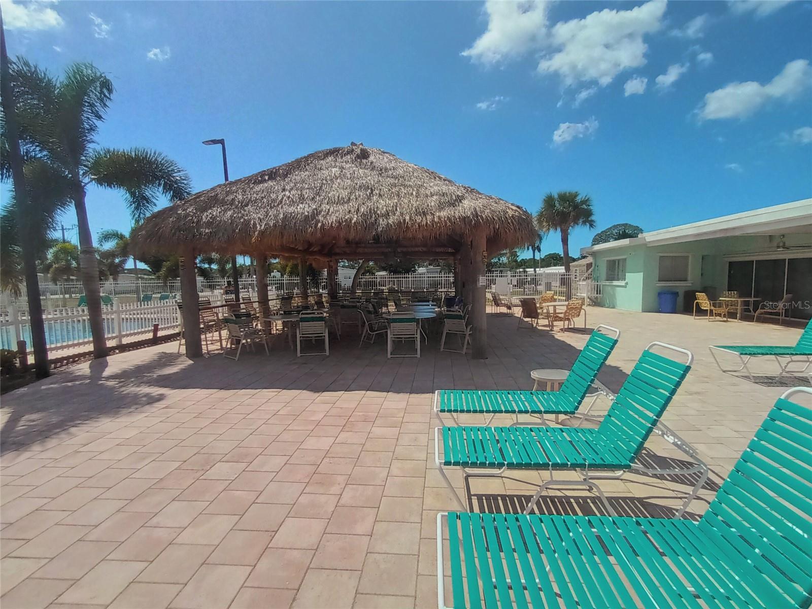 4949 OAKLAND HILLS AVENUE, Sarasota, FL 34234