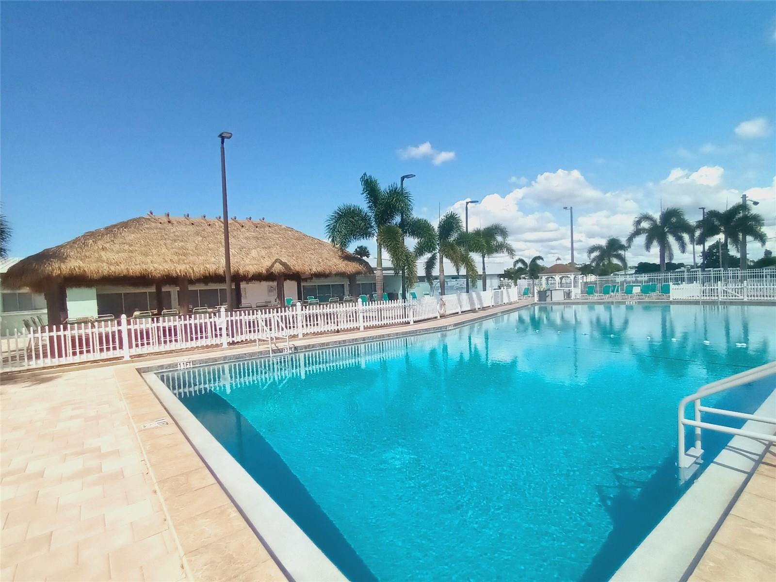 4949 OAKLAND HILLS AVENUE, Sarasota, FL 34234