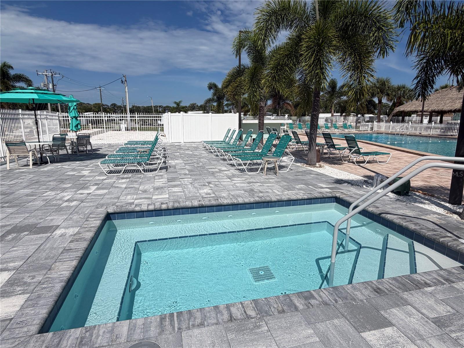4949 OAKLAND HILLS AVENUE, Sarasota, FL 34234