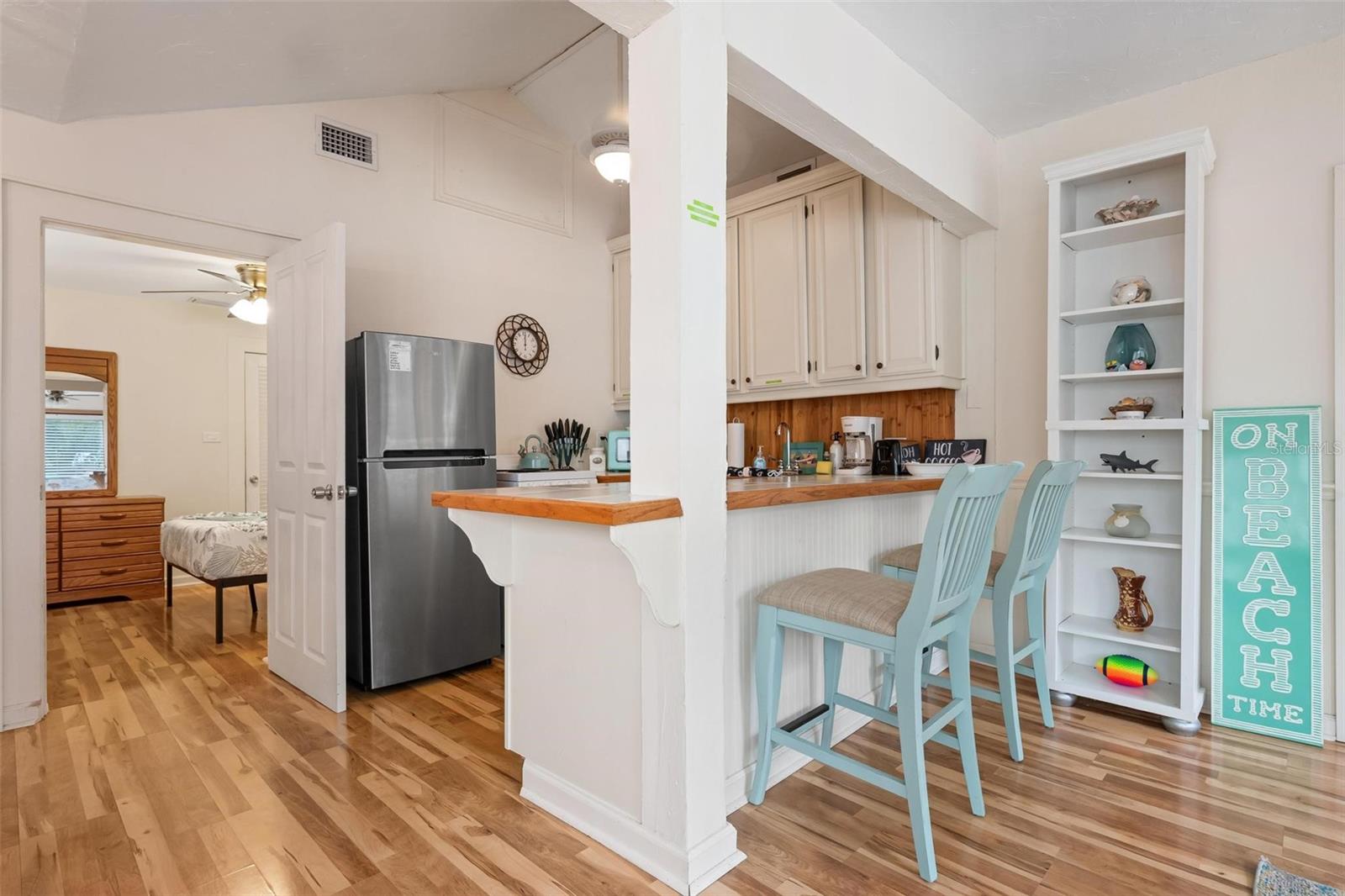 2245 BAHIA VISTA STREET, Sarasota, FL 34239