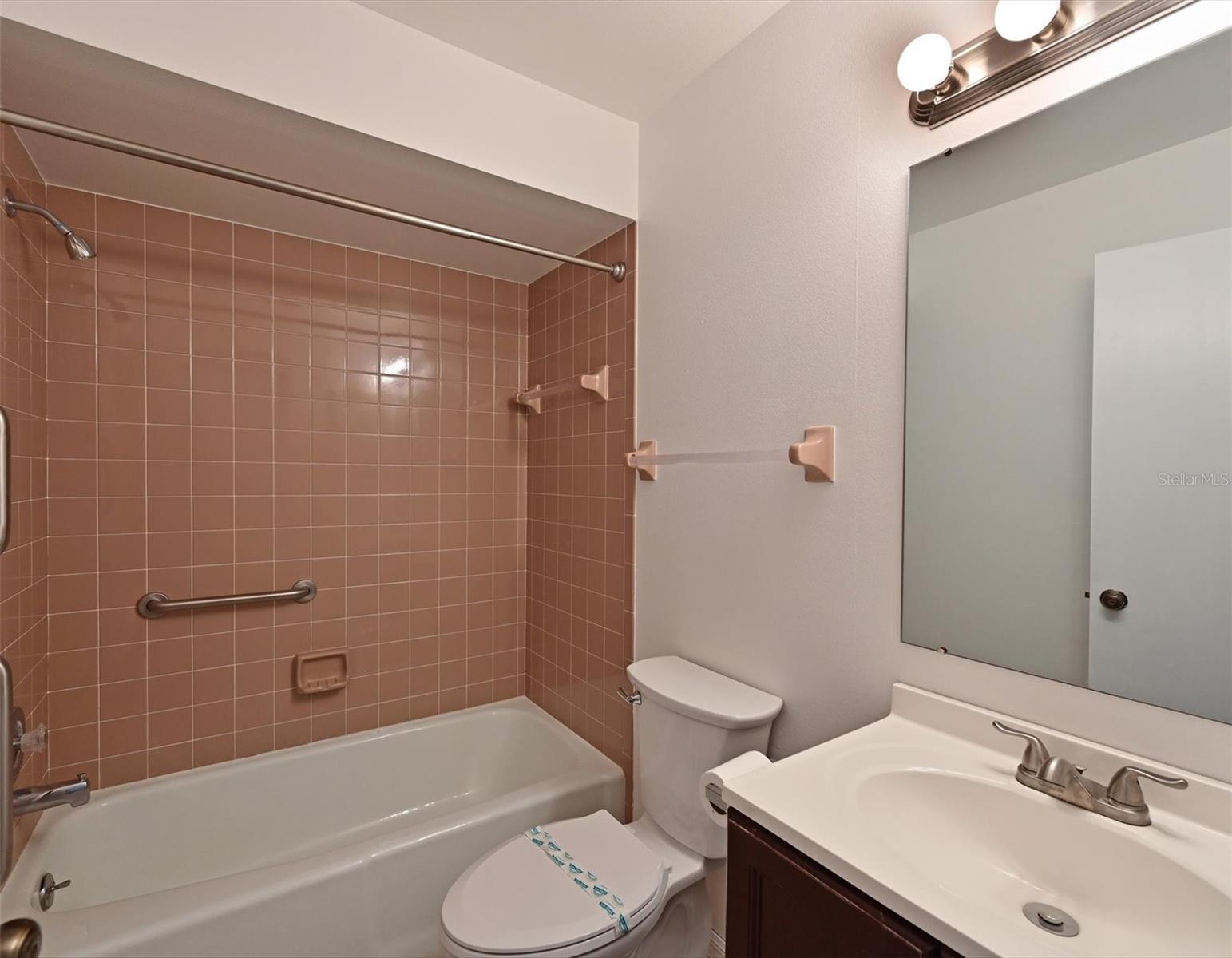 5506 37TH STREET E, #4, Bradenton, FL 34203