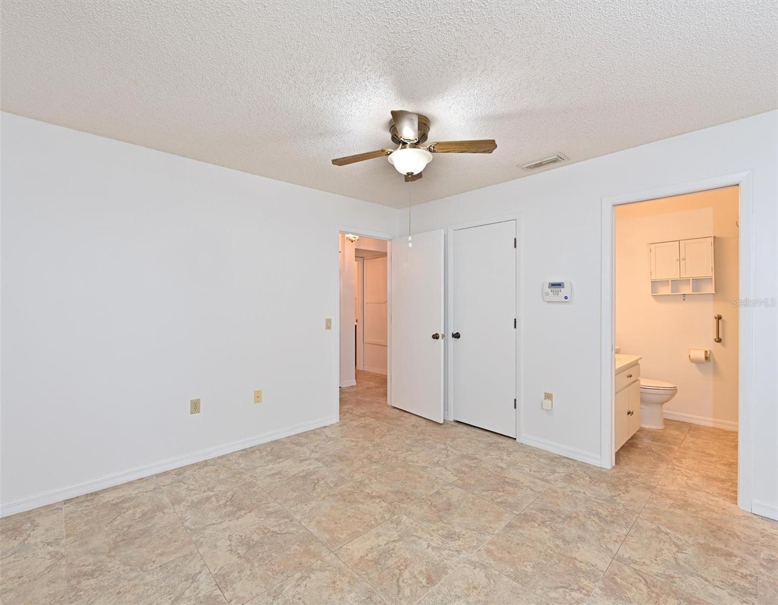 5506 37TH STREET E, #4, Bradenton, FL 34203