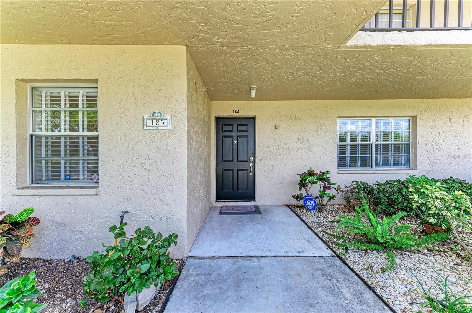 6999 W COUNTRY CLUB DRIVE N, #123, Sarasota, FL 34243 6999 W COUNTRY CLUB DRIVE N, #123, Sarasota, FL 34243