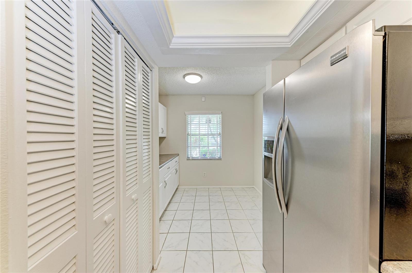 6999 W COUNTRY CLUB DRIVE N, #123, Sarasota, FL 34243