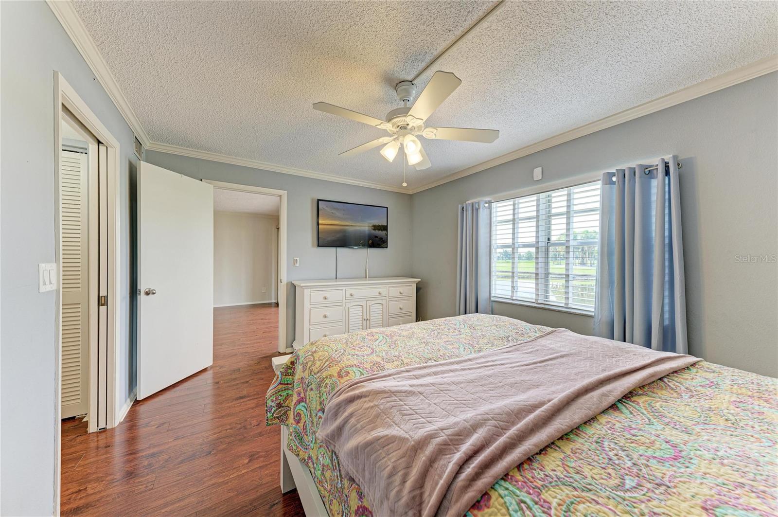 6999 W COUNTRY CLUB DRIVE N, #123, Sarasota, FL 34243