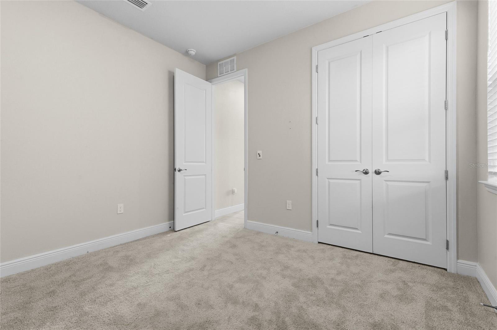 18030 TAVERNSIDE TRAIL, Bradenton, FL 34211