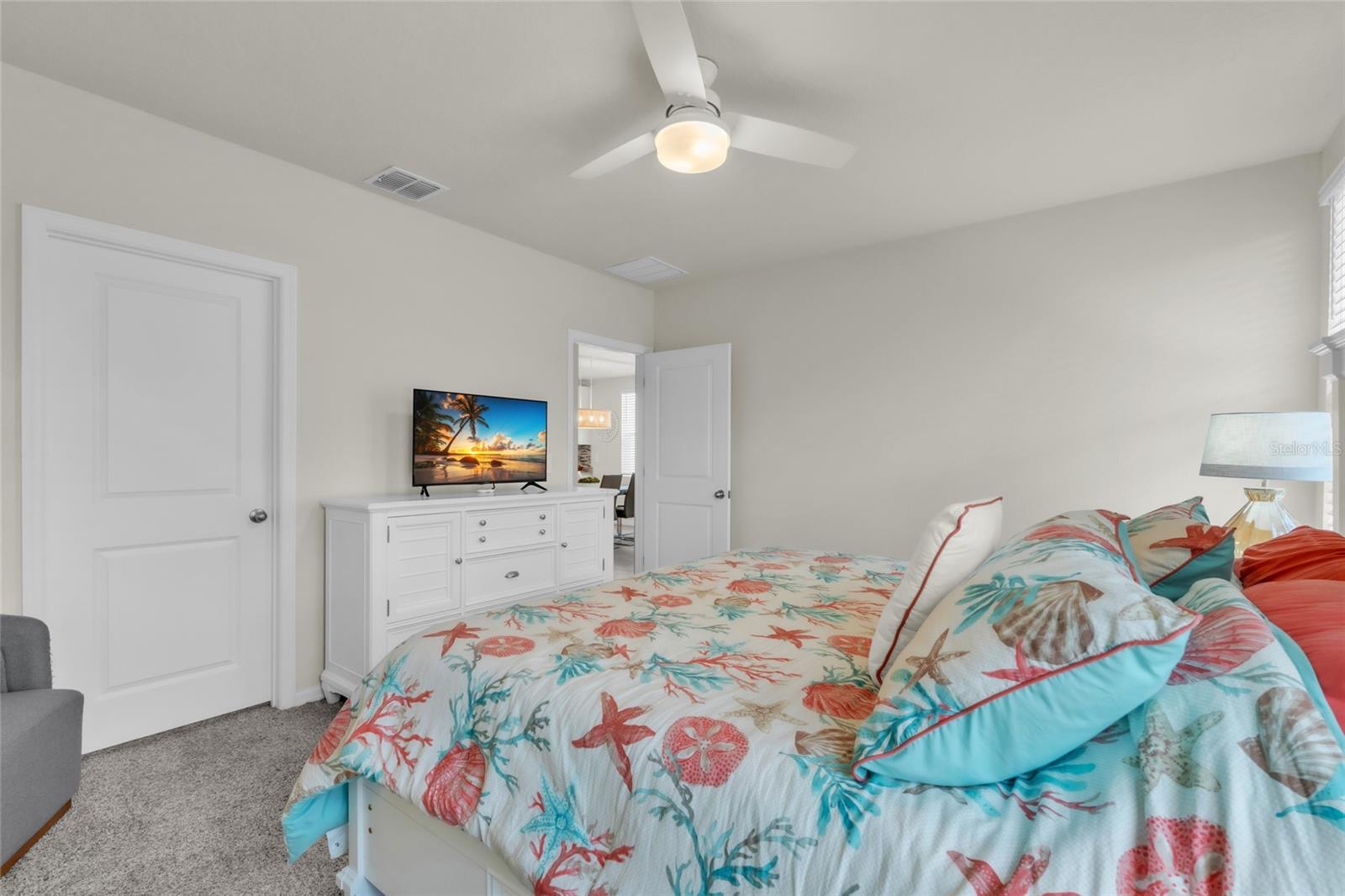 152 LAZY SHORE DRIVE, Nokomis, FL 34275