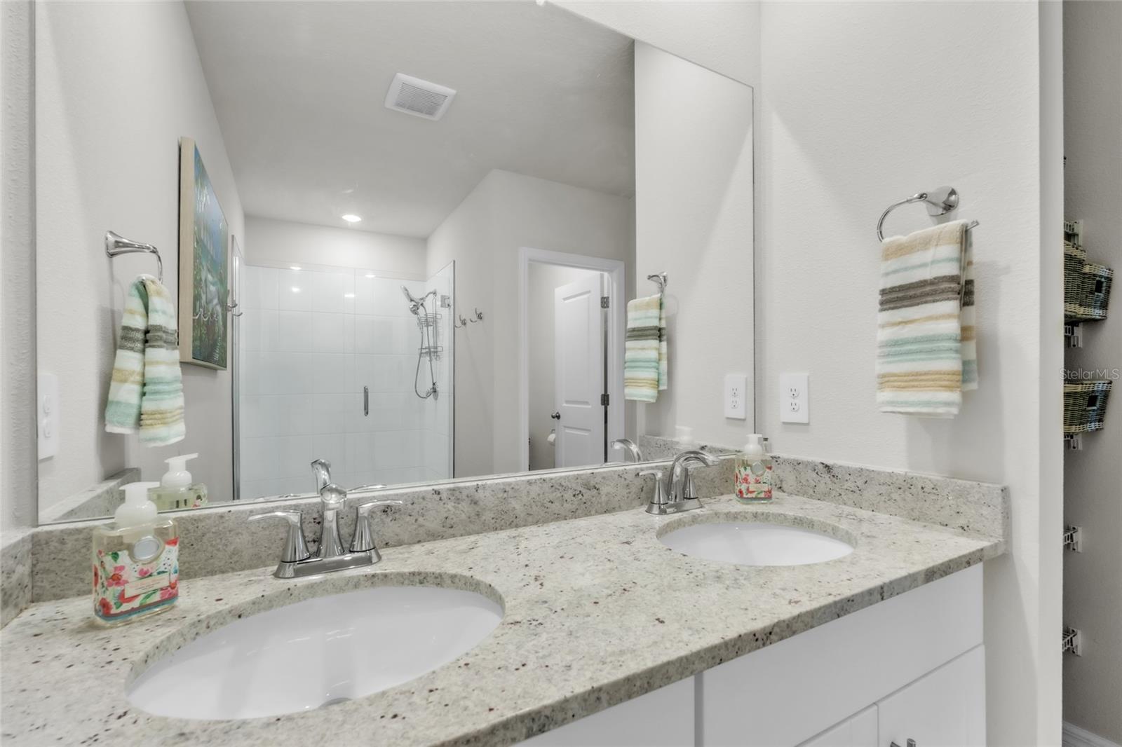 152 LAZY SHORE DRIVE, Nokomis, FL 34275