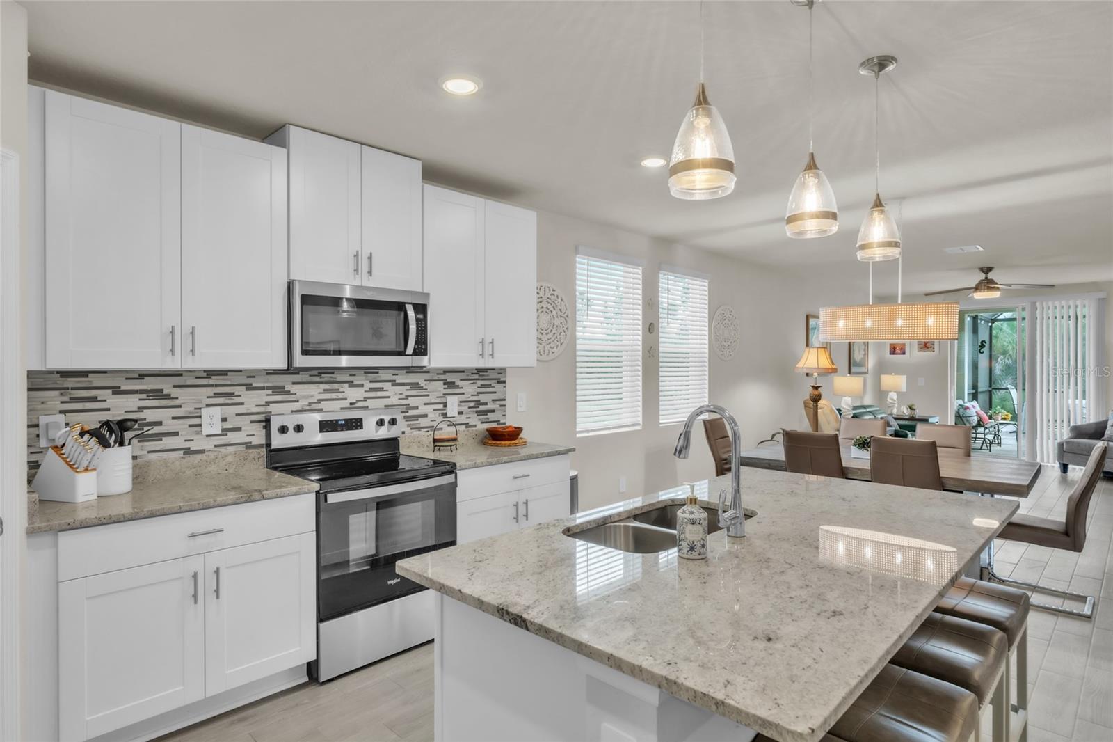 152 LAZY SHORE DRIVE, Nokomis, FL 34275