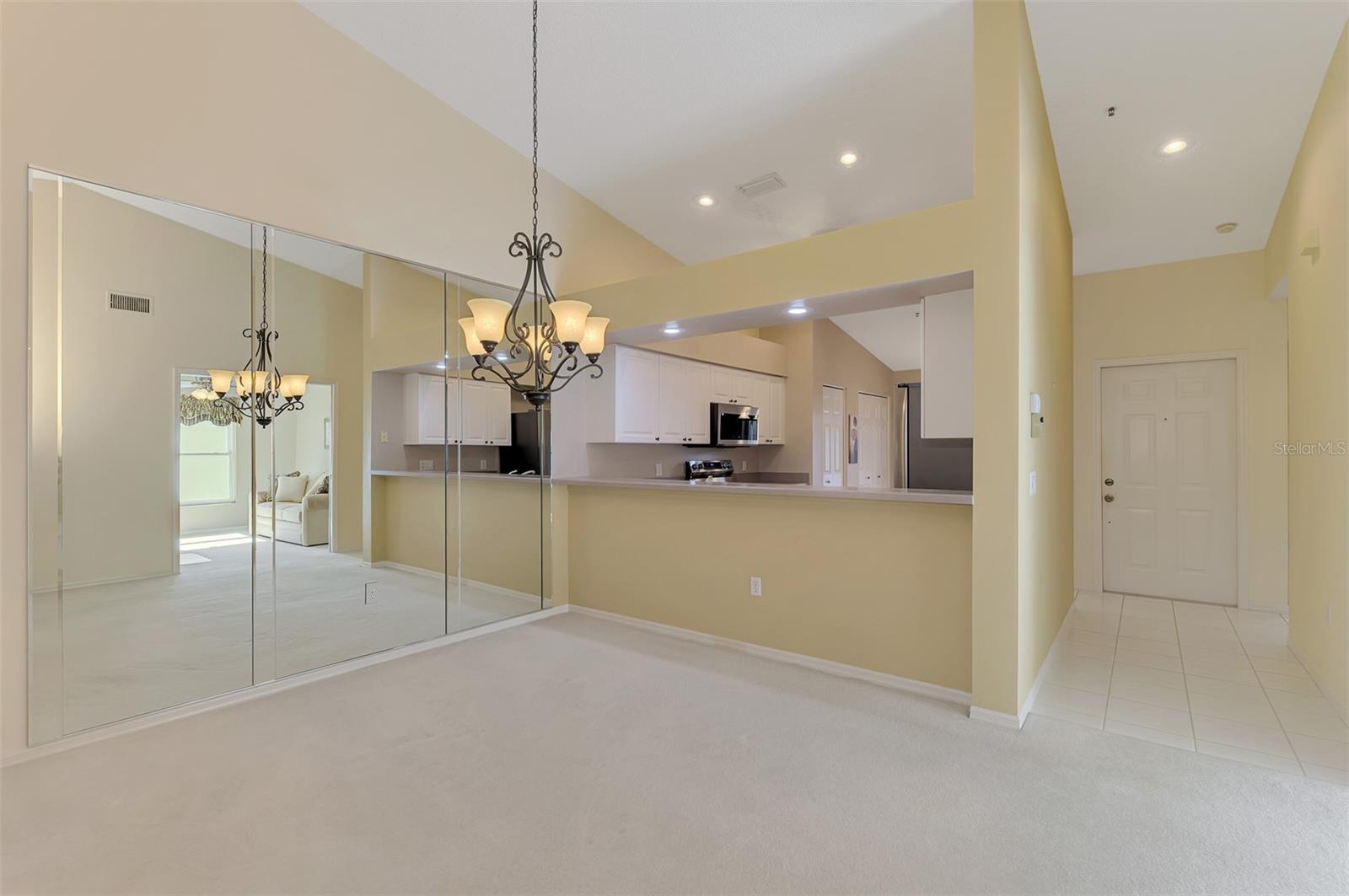 6904 DREWRYS BLUFF, #807, Bradenton, FL 34203