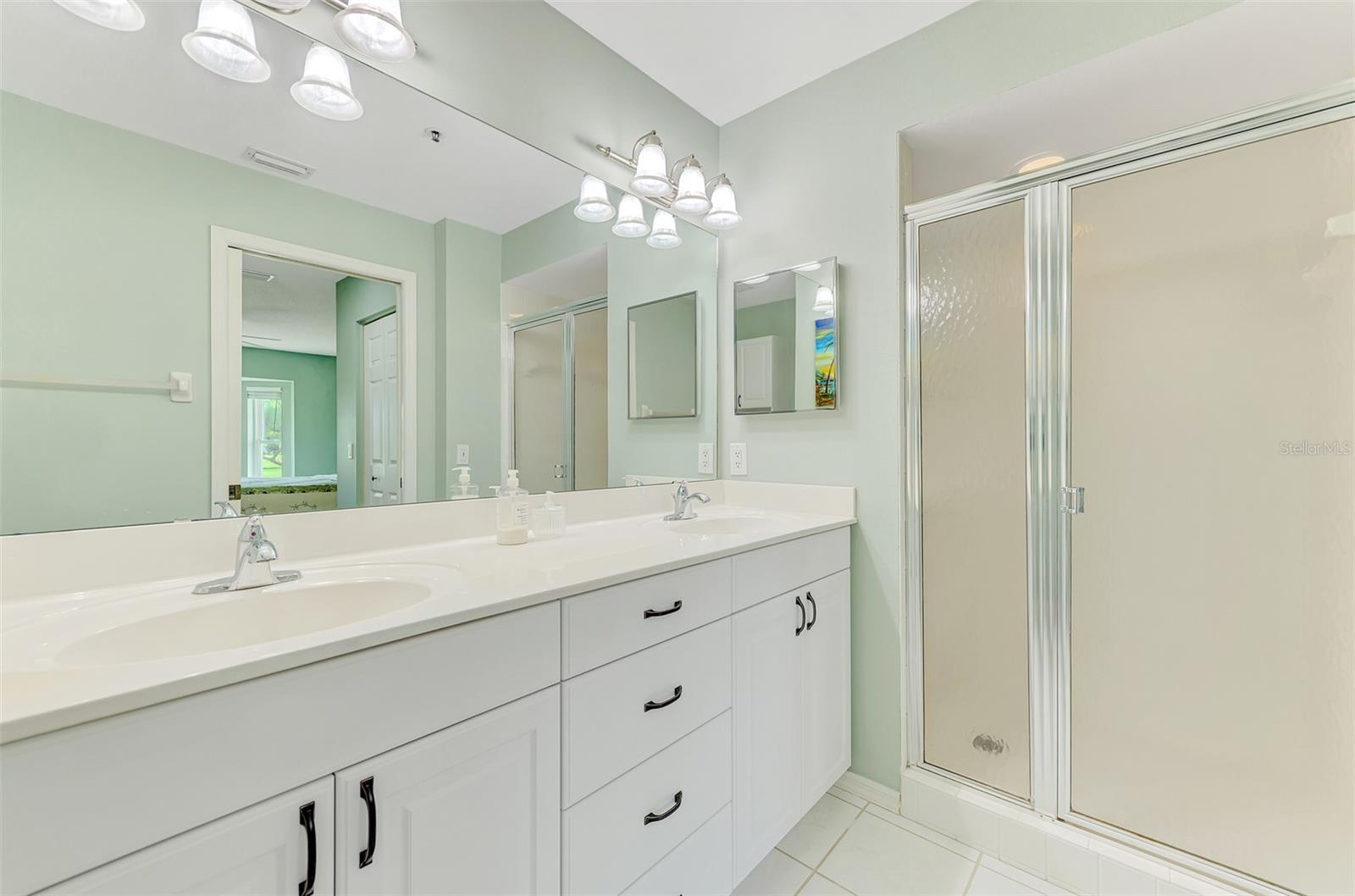 6904 DREWRYS BLUFF, #807, Bradenton, FL 34203