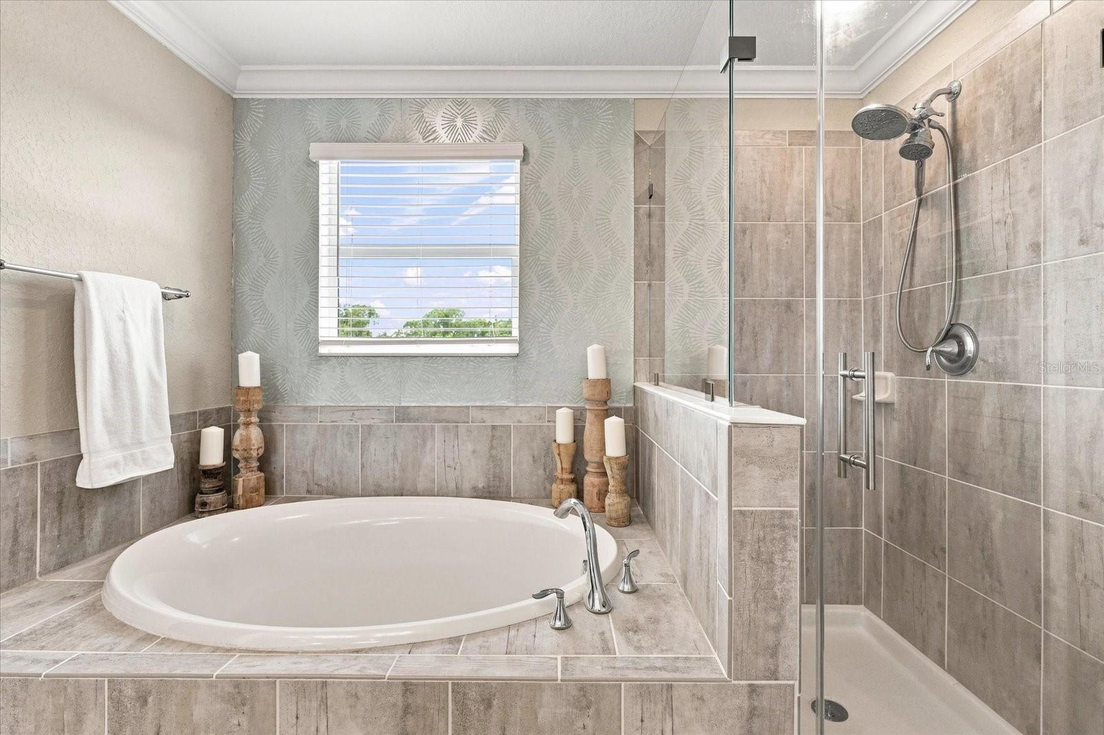 2528 STARWOOD COURT, Lakewood Ranch, FL 34211