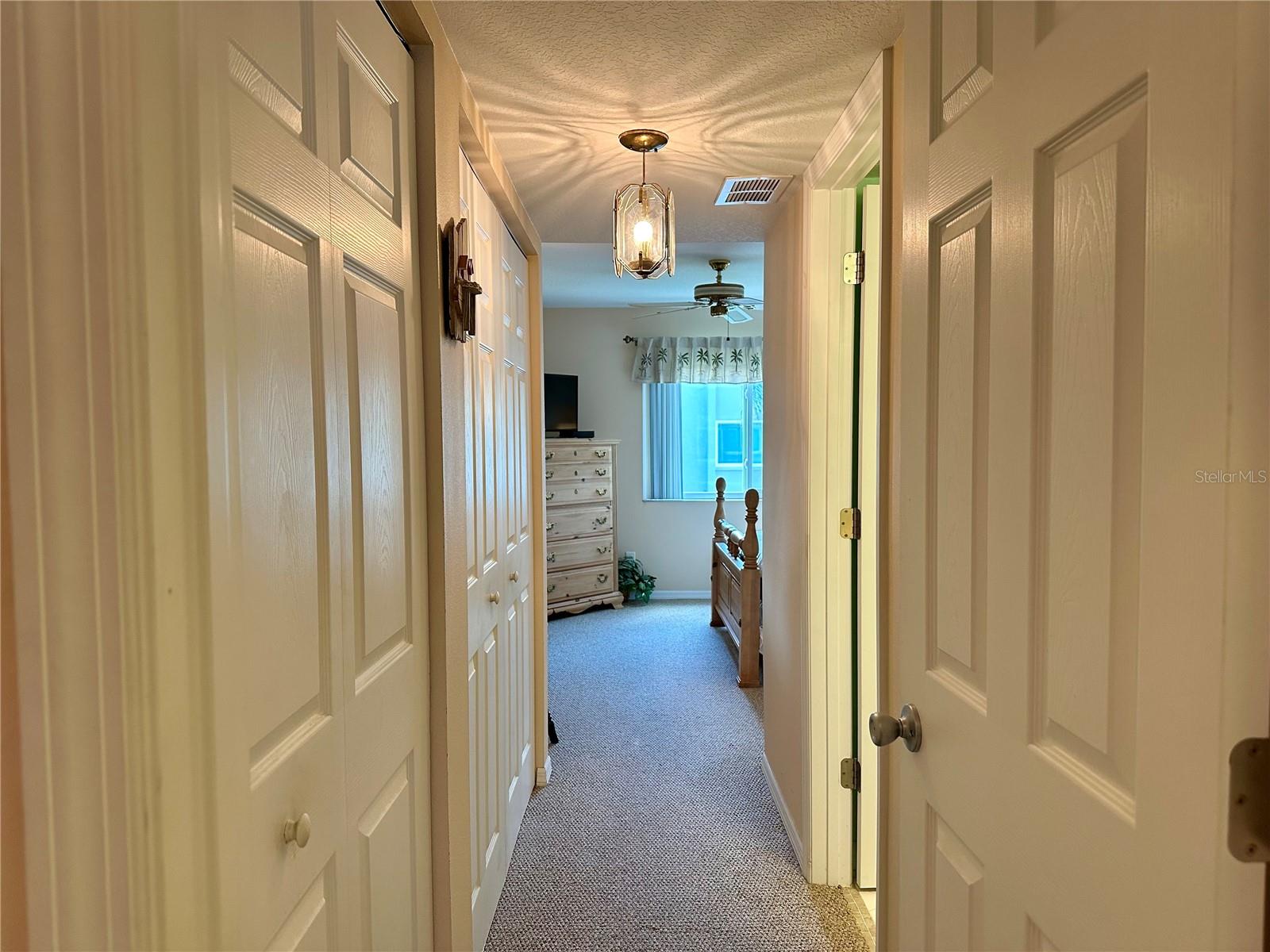 1330 GLEN OAKS DRIVE E, #370D, Sarasota, FL 34232