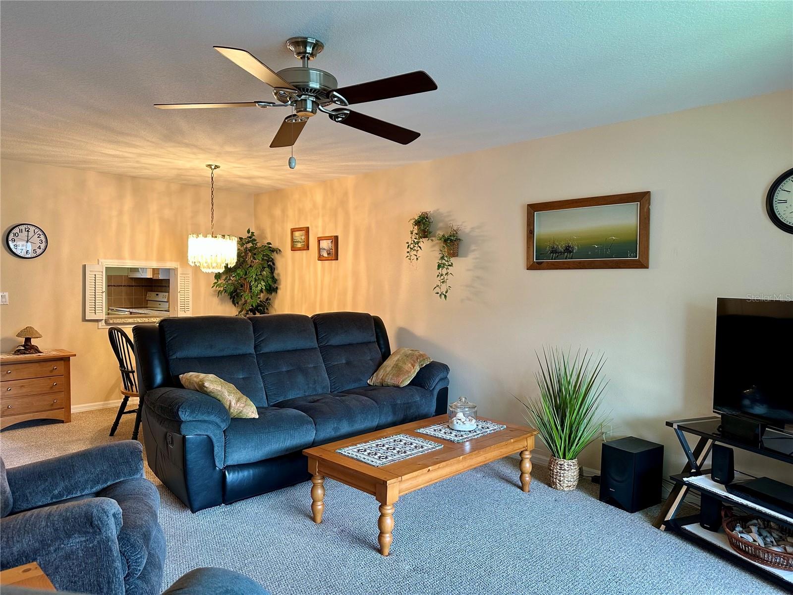 1330 GLEN OAKS DRIVE E, #370D, Sarasota, FL 34232