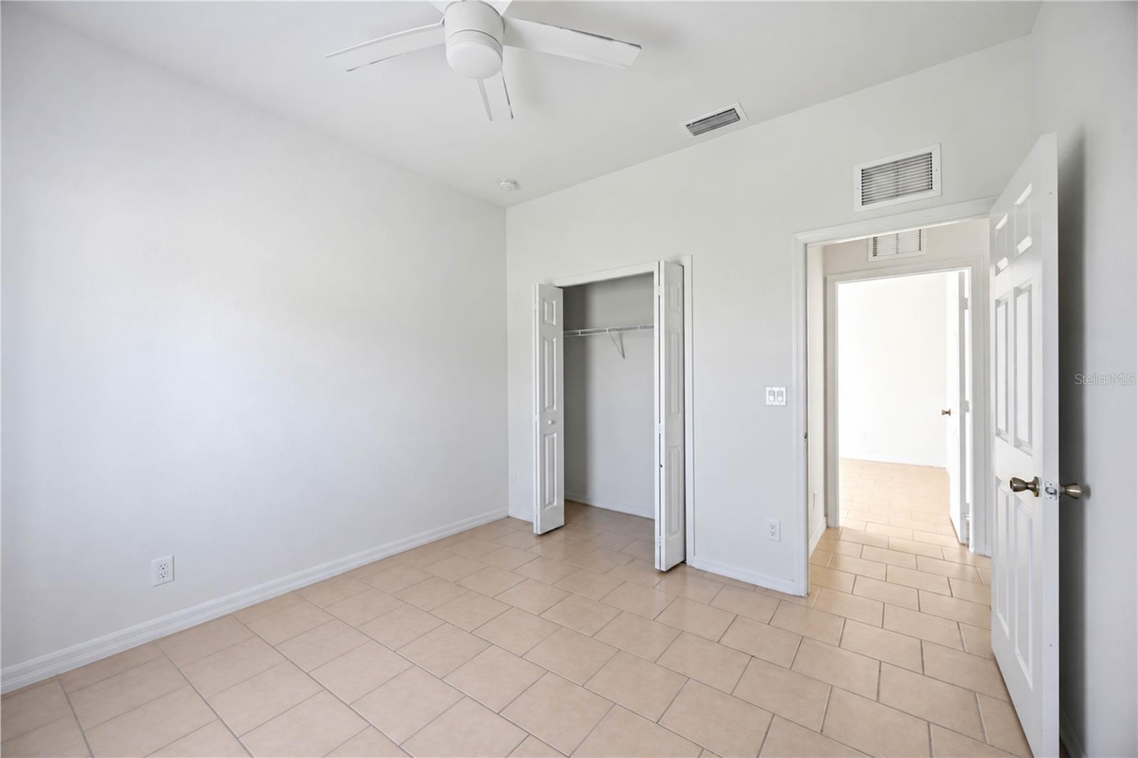 1150 KNOTTY PINE AVENUE, North Port, FL 34288