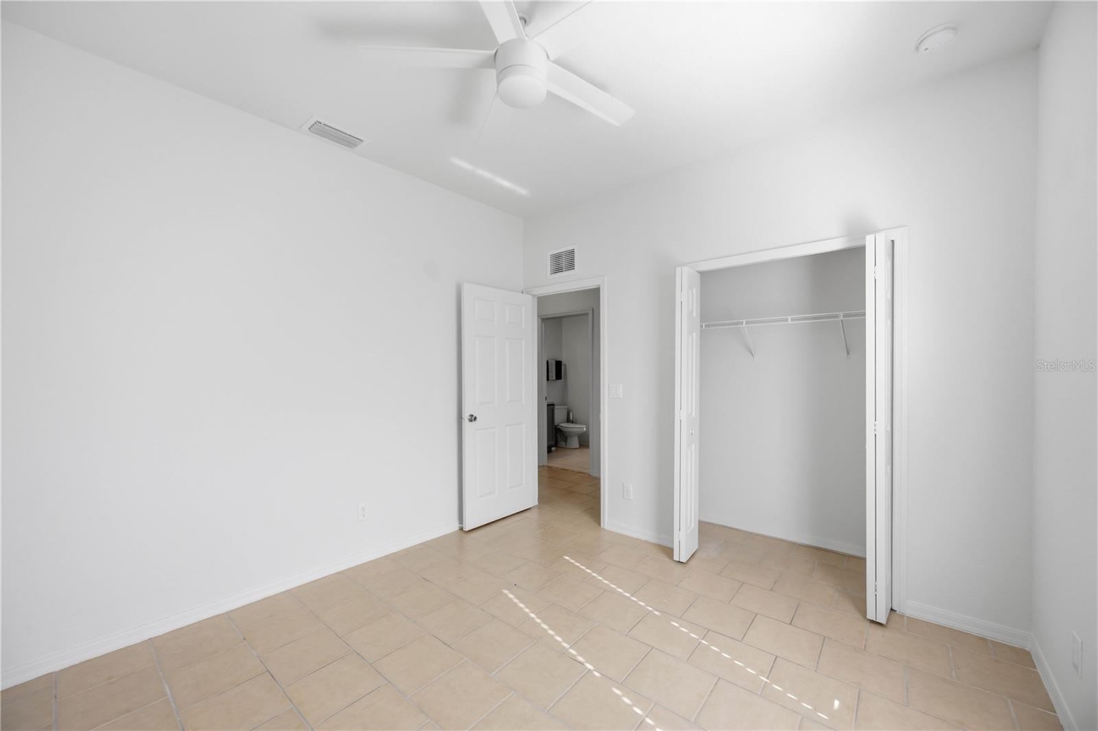 1150 KNOTTY PINE AVENUE, North Port, FL 34288