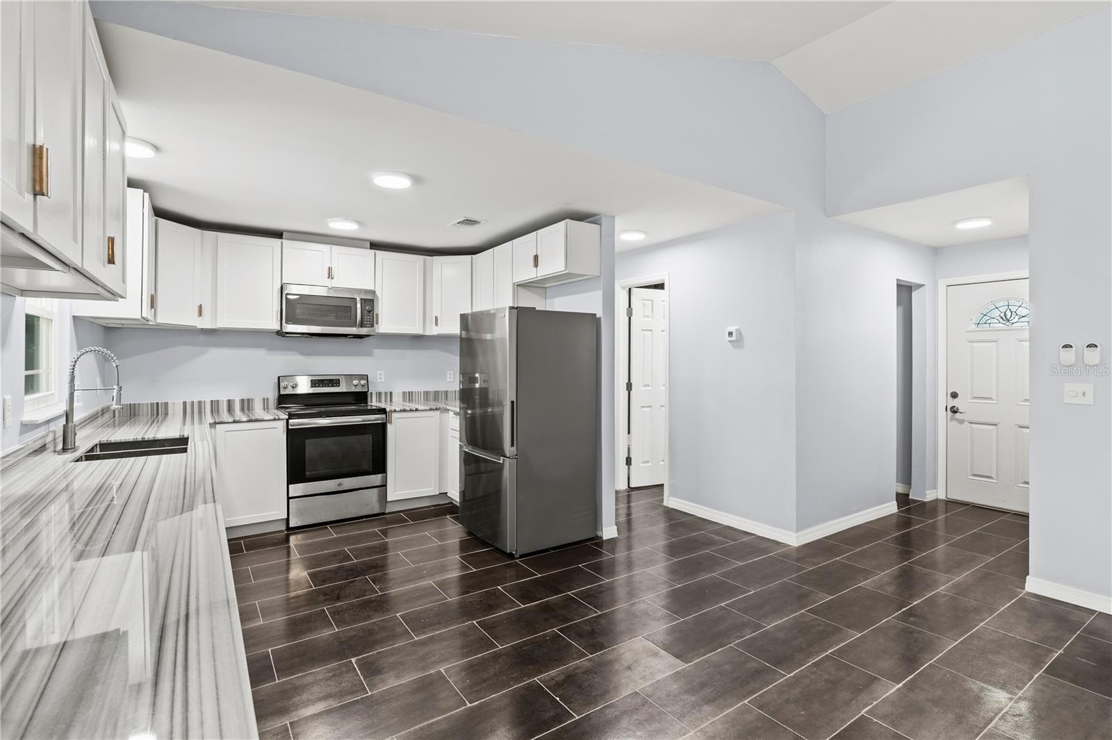 6617 MAUNA LOA BOULEVARD, Sarasota, FL 34241