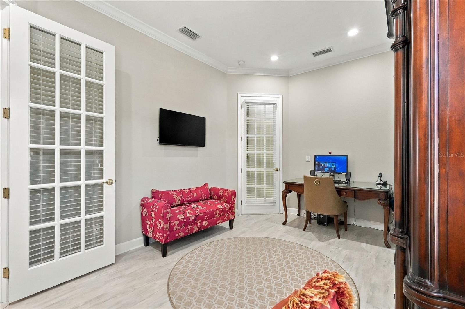 226 MONTELLUNA DRIVE, North Venice, FL 34275