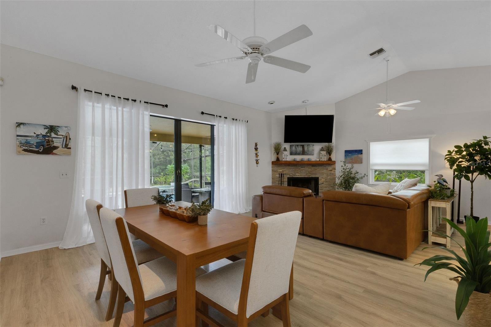 6104 NICOLE DRIVE, Sarasota, FL 34243