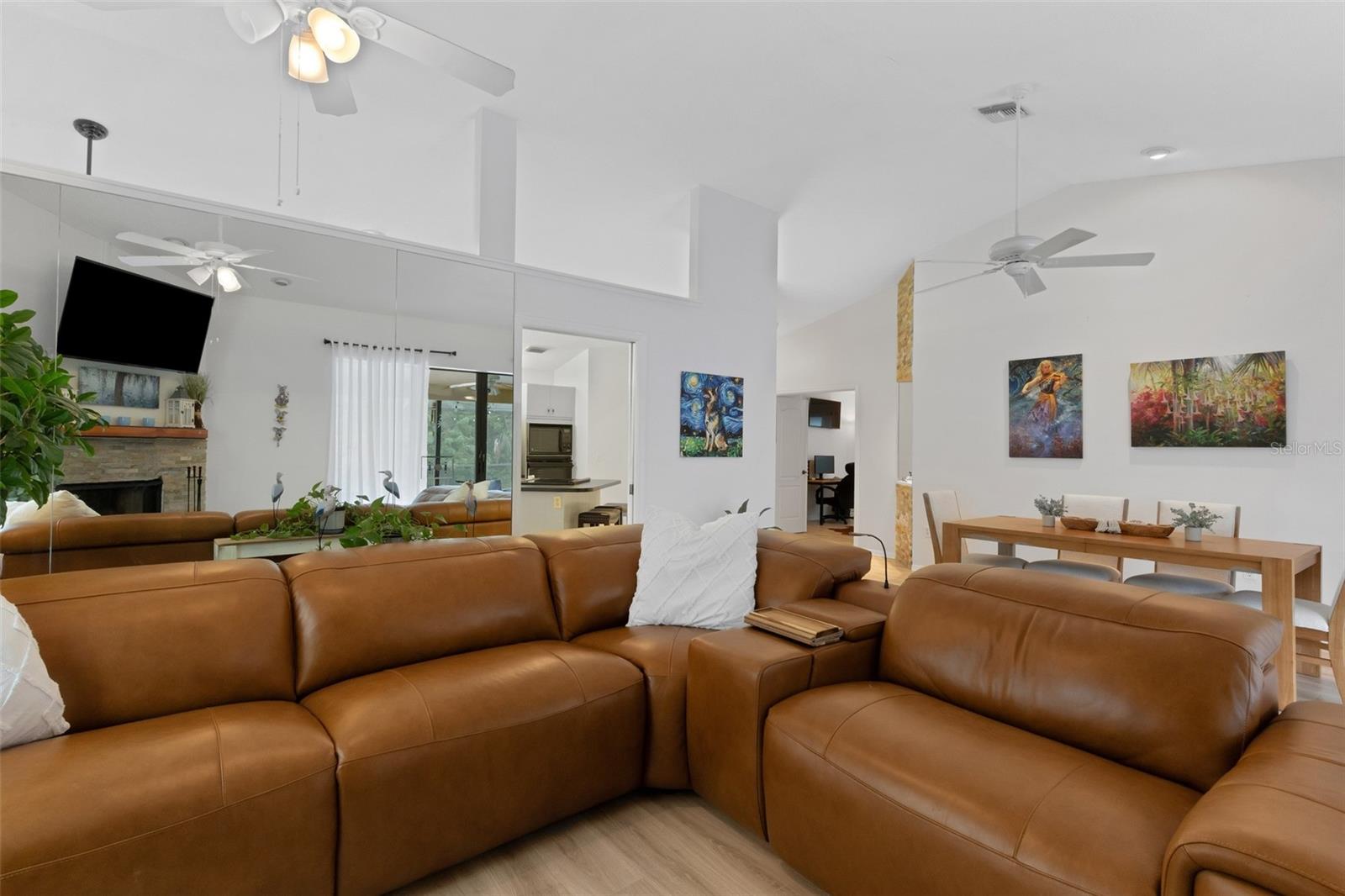 6104 NICOLE DRIVE, Sarasota, FL 34243